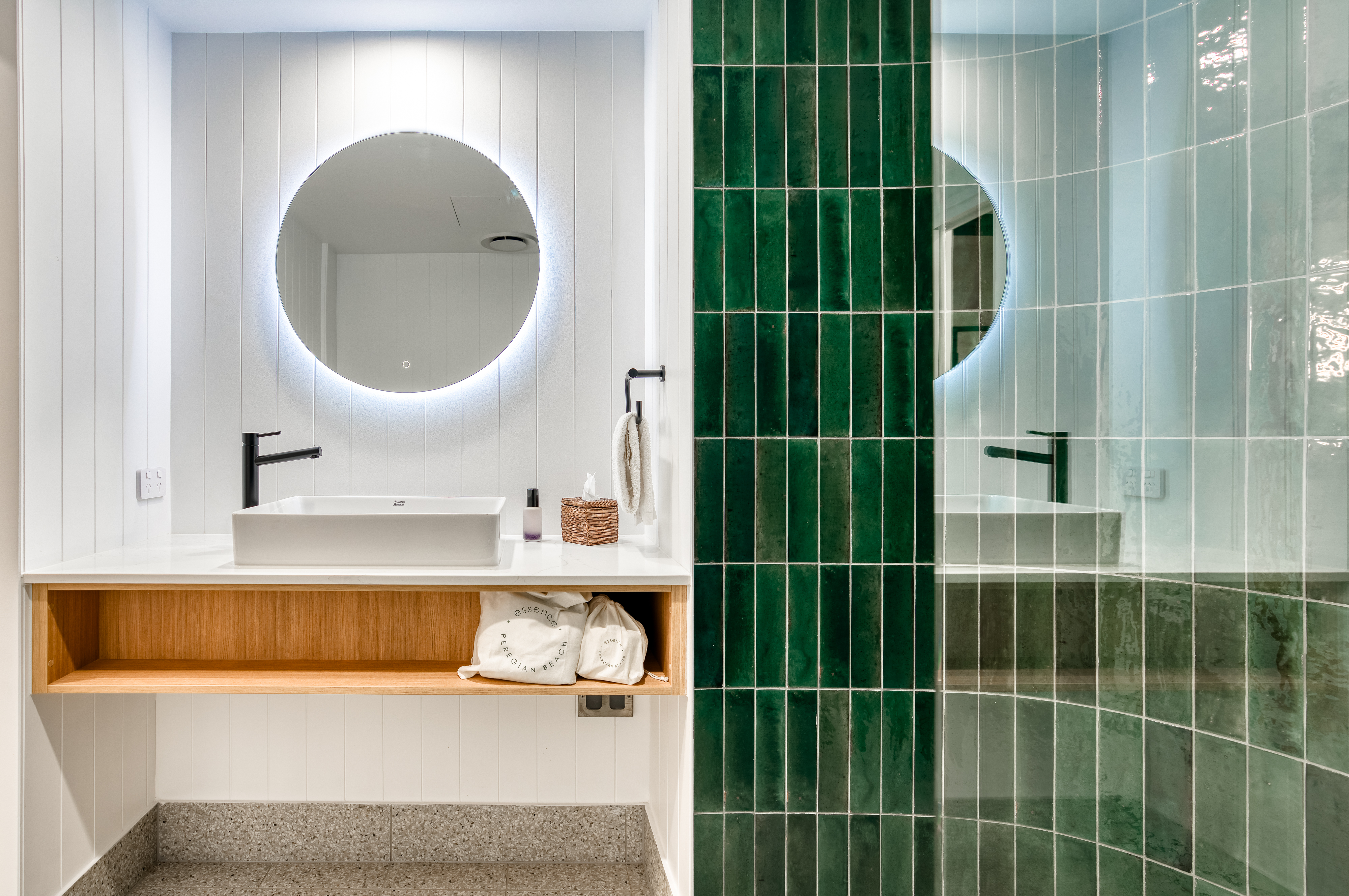 Studio Superior Garden View