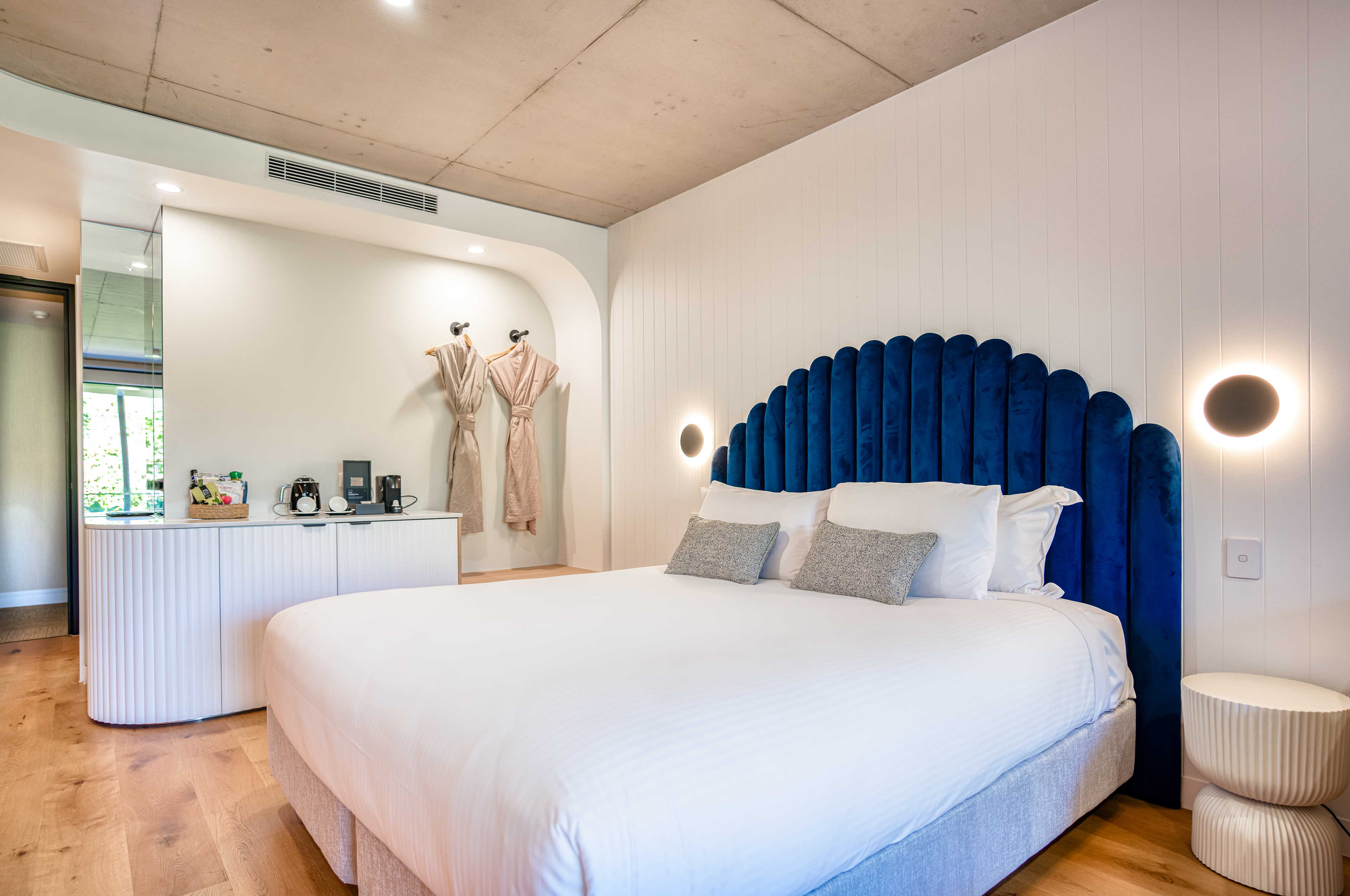 Studio Superior Garden View