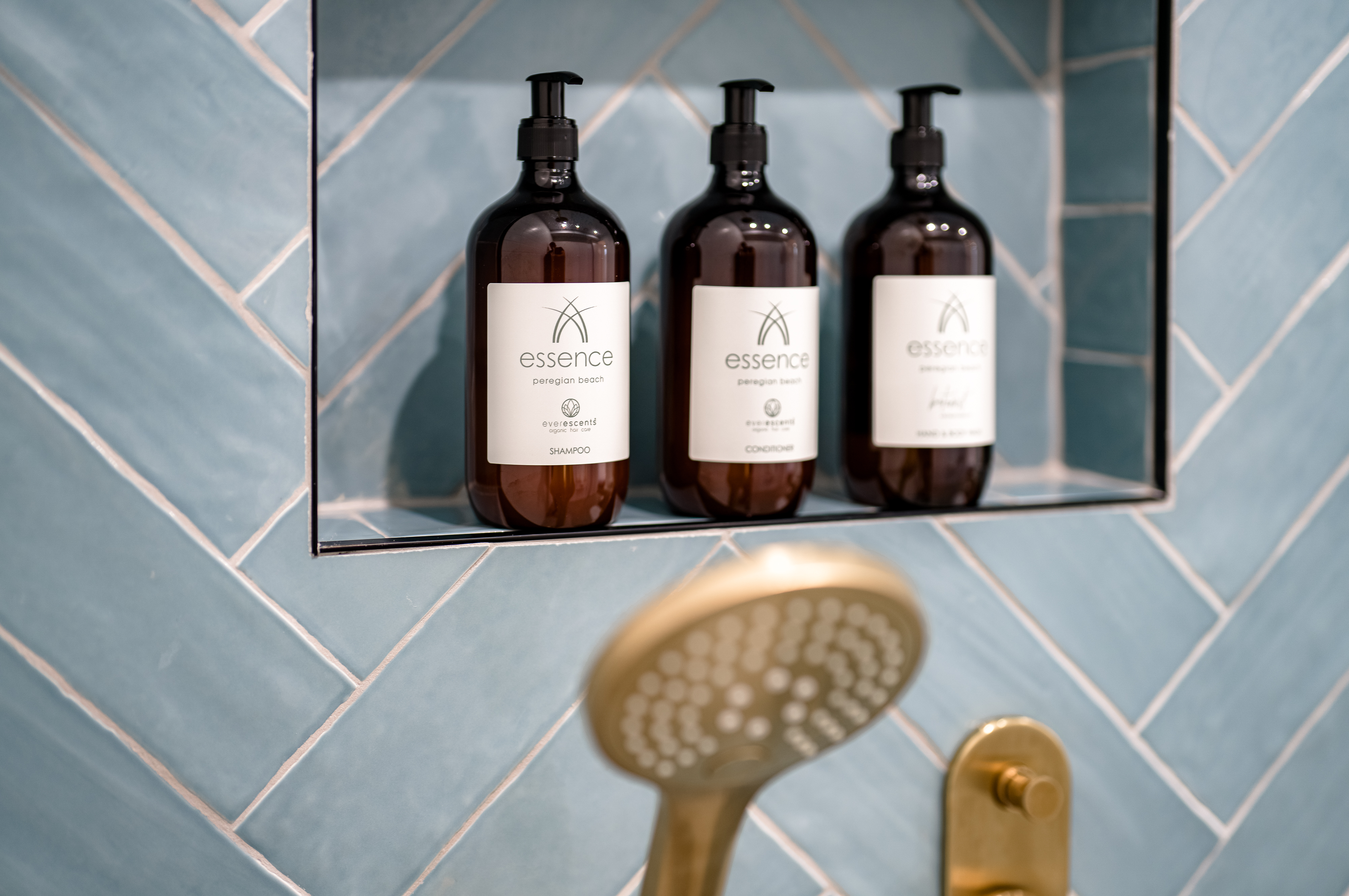 House Four Bedrooms Three Bathrooms