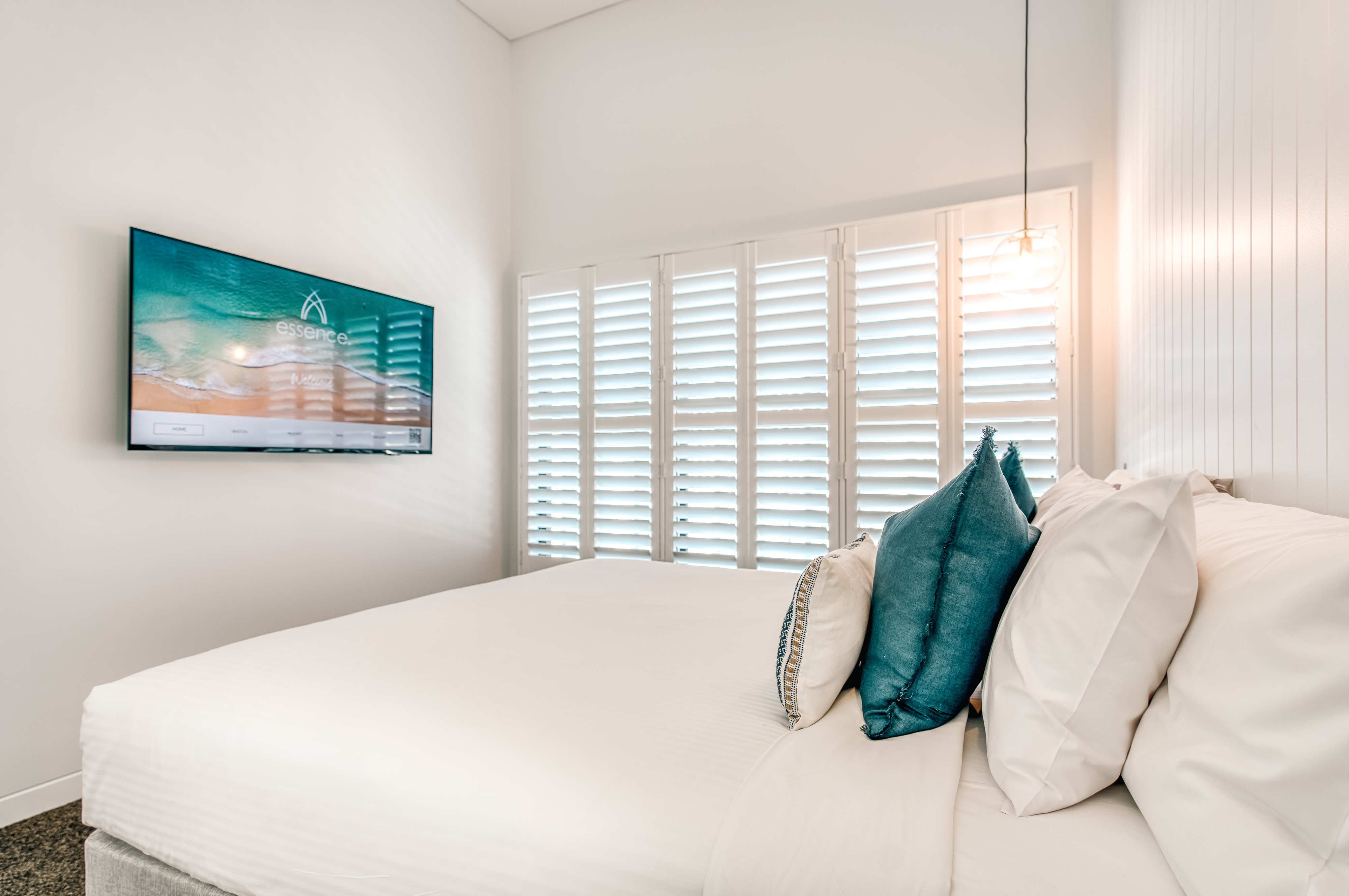 House Four Bedrooms Three Bathrooms