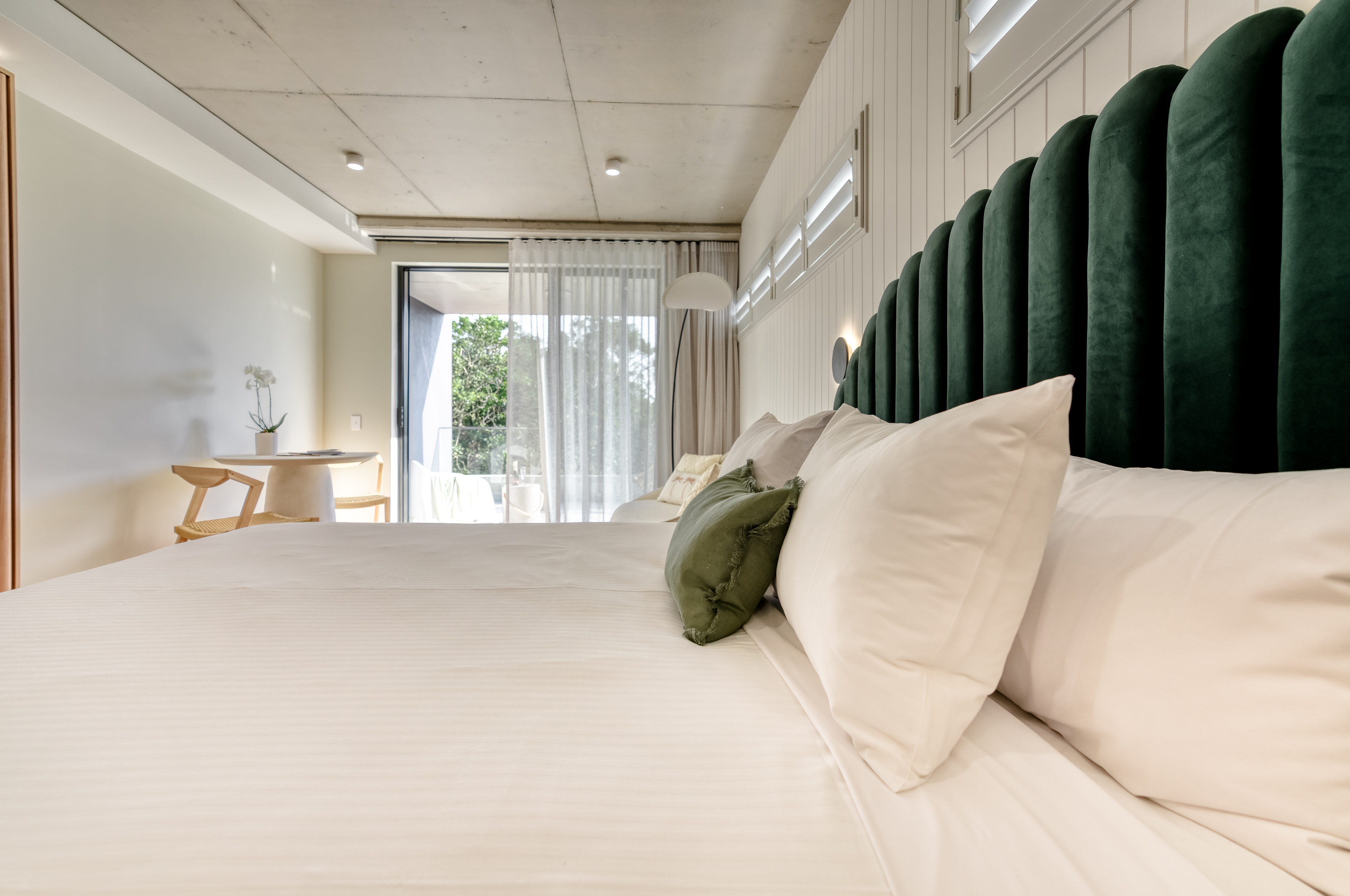 Studio Superior with Views