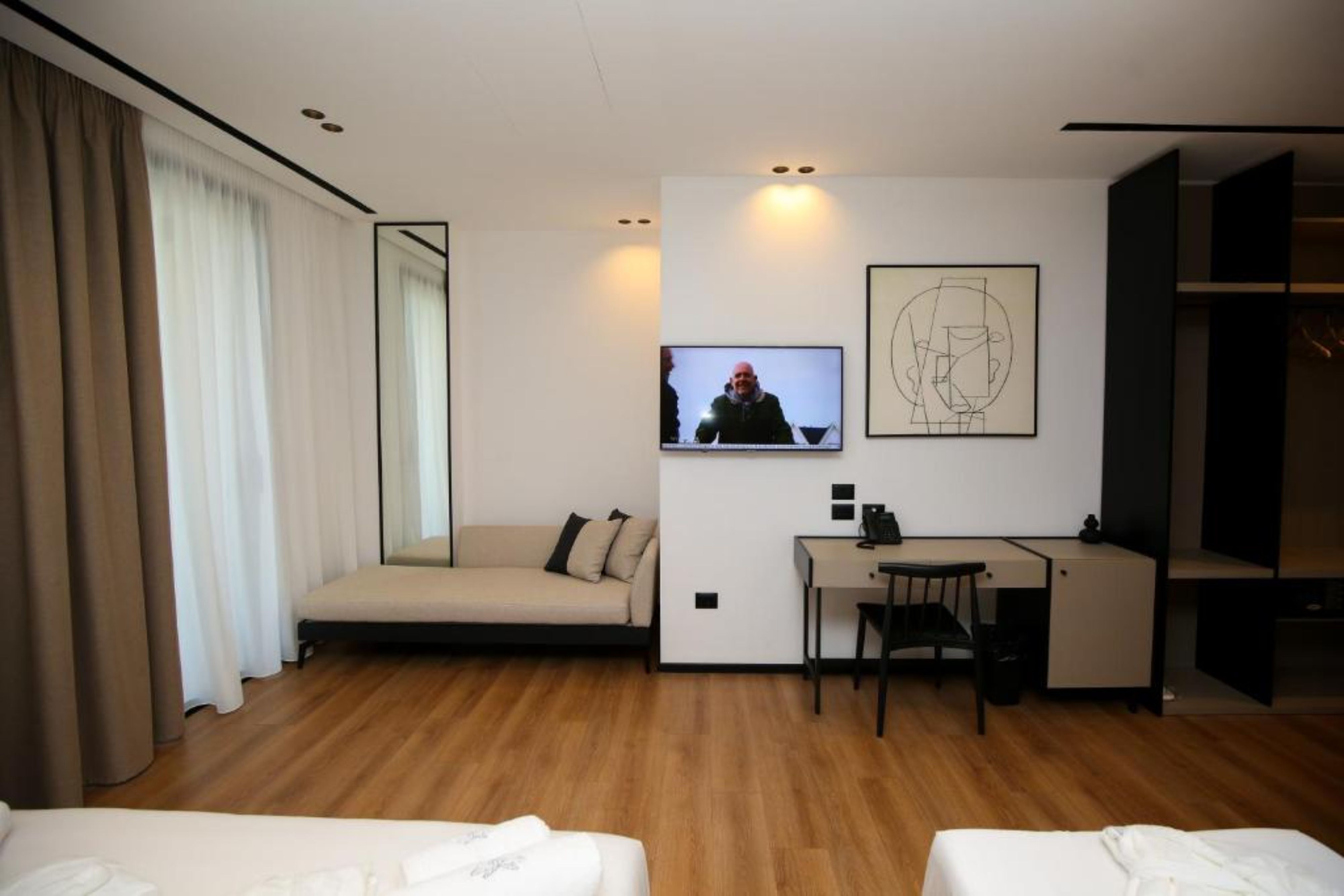 Family Room Mountain View