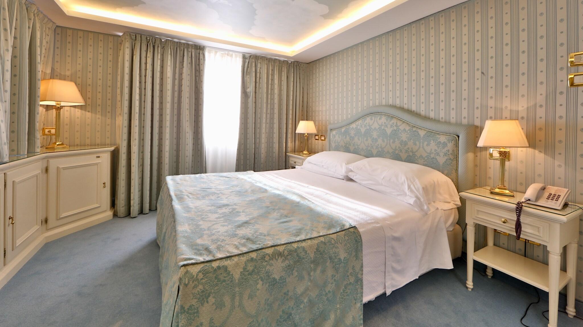 Junior Suite with Double Bed