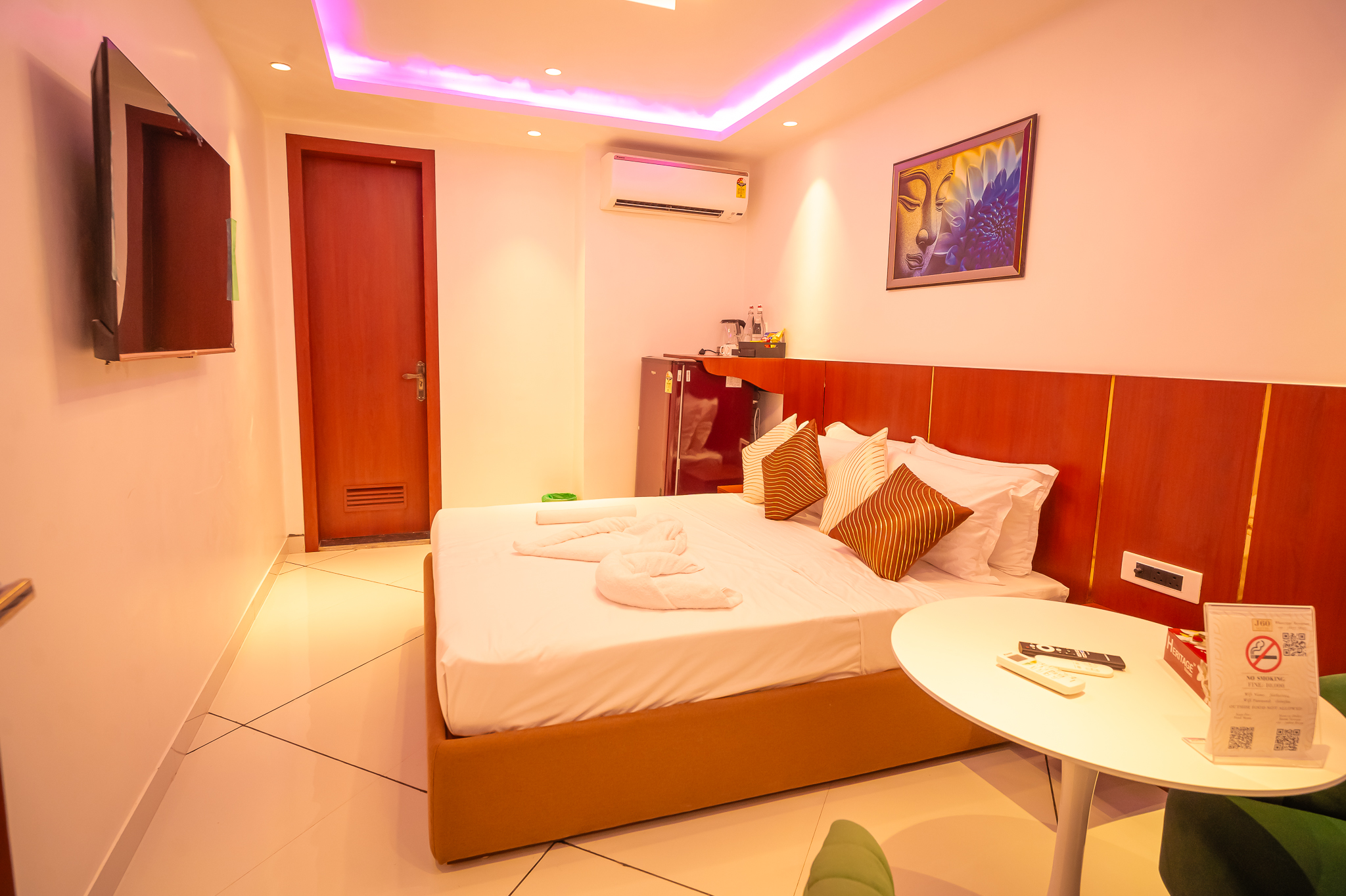 Double Superior Queen Bed