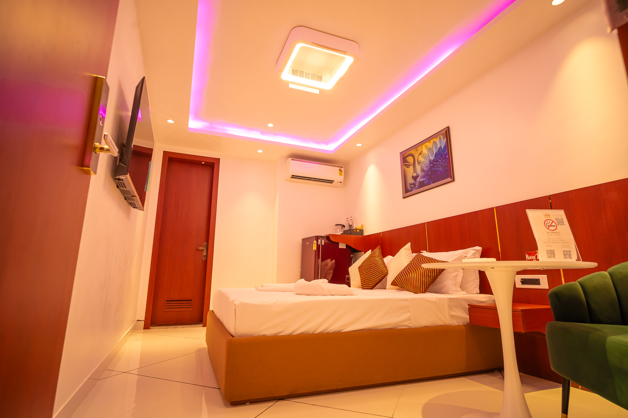 Double Superior Queen Bed