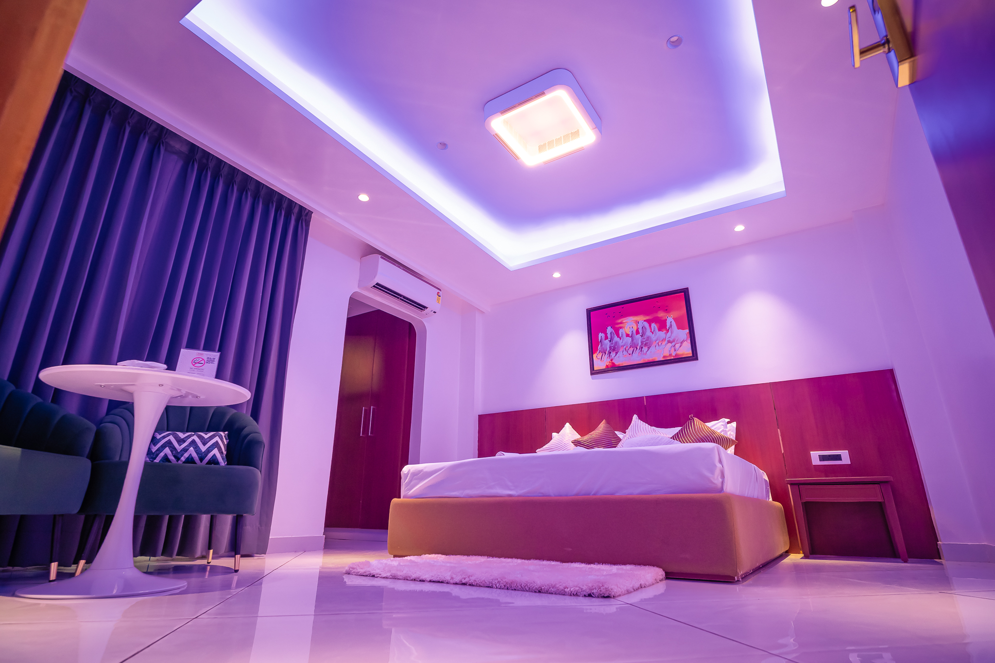 Double Superior King Bed