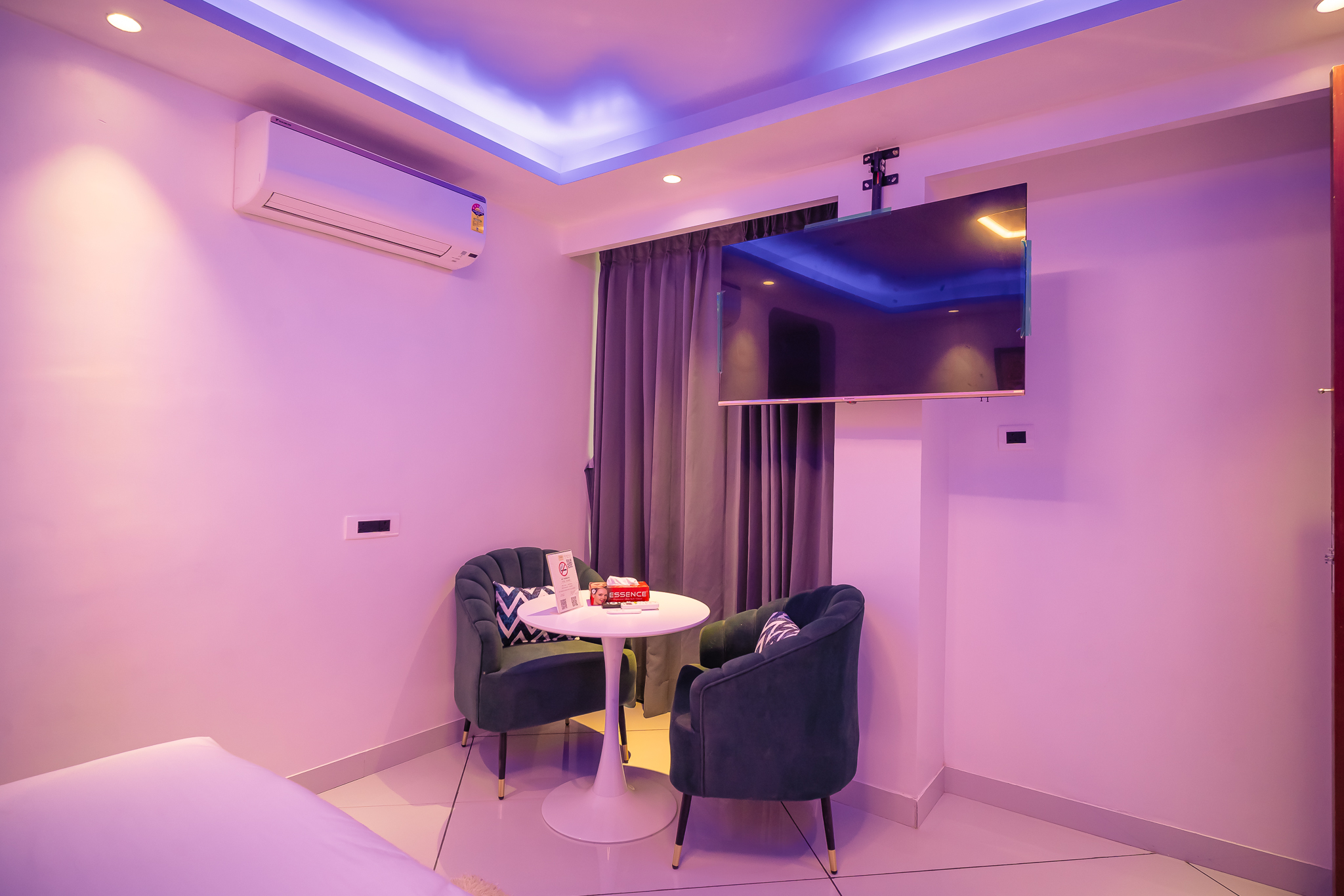 Double Superior King Bed