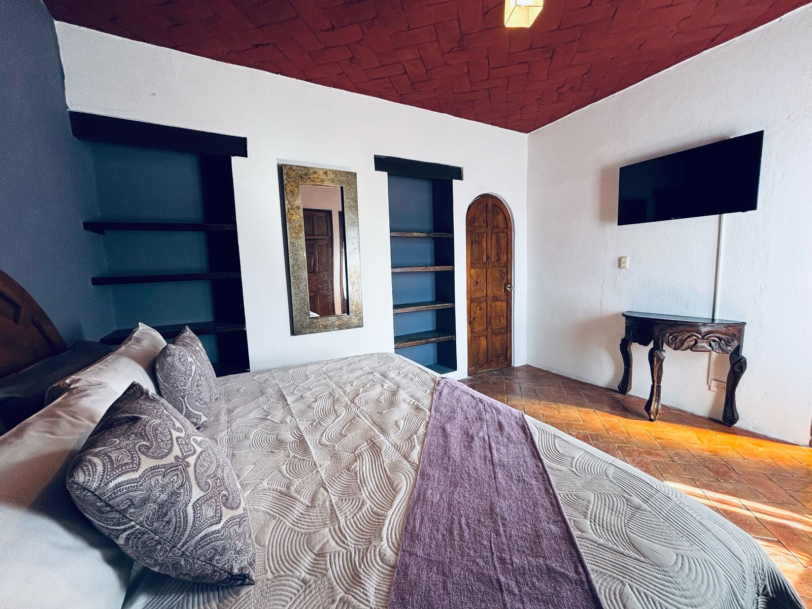 Double Deluxe King Bed