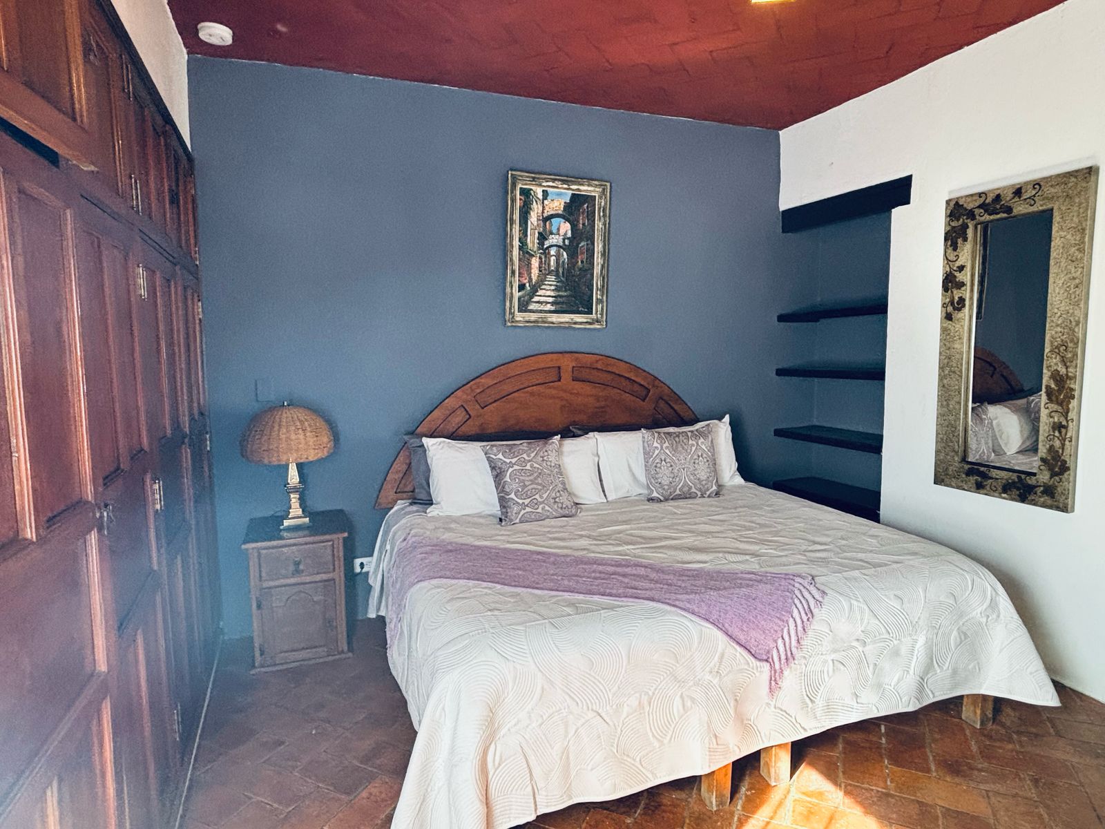 Double Deluxe King Bed