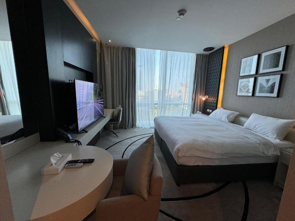 Studio Deluxe City View