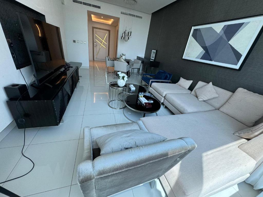 Family Room Two Bedrooms with Views