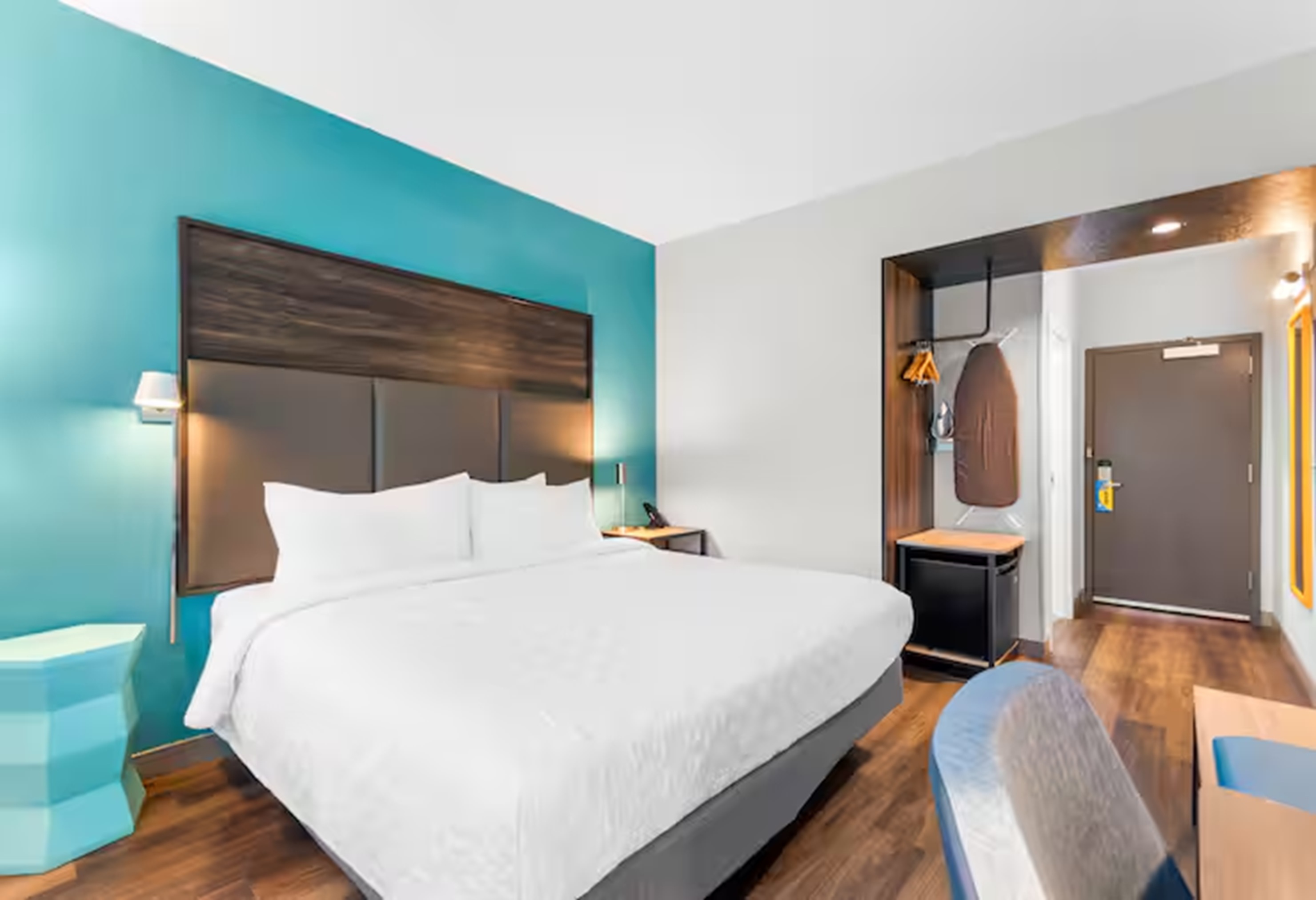 Double King Size Bed