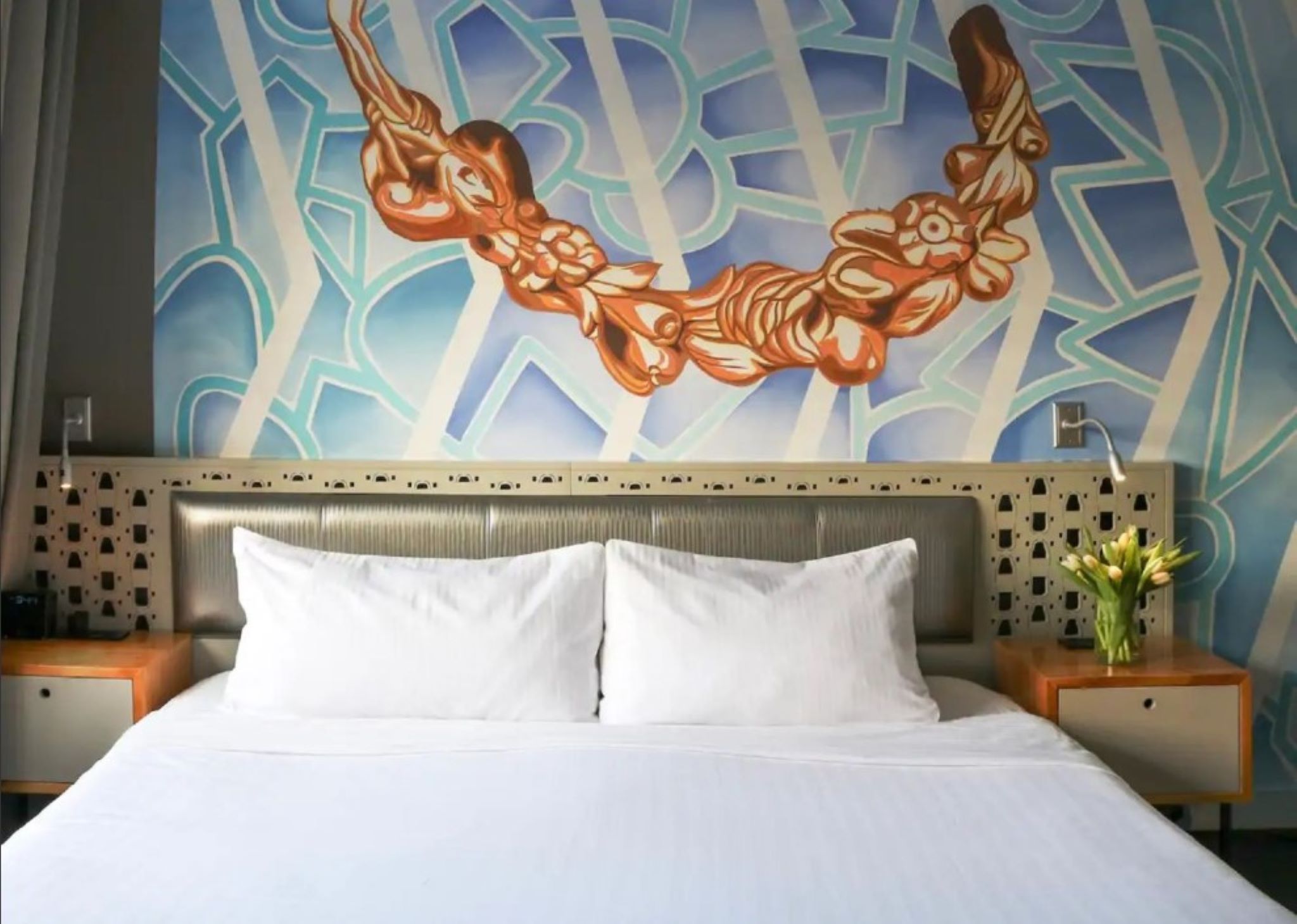 Double Queen Size Bed