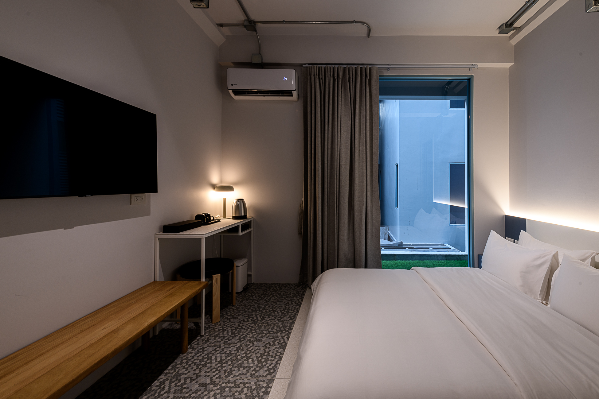 Double or Twin Two Bedrooms with Views