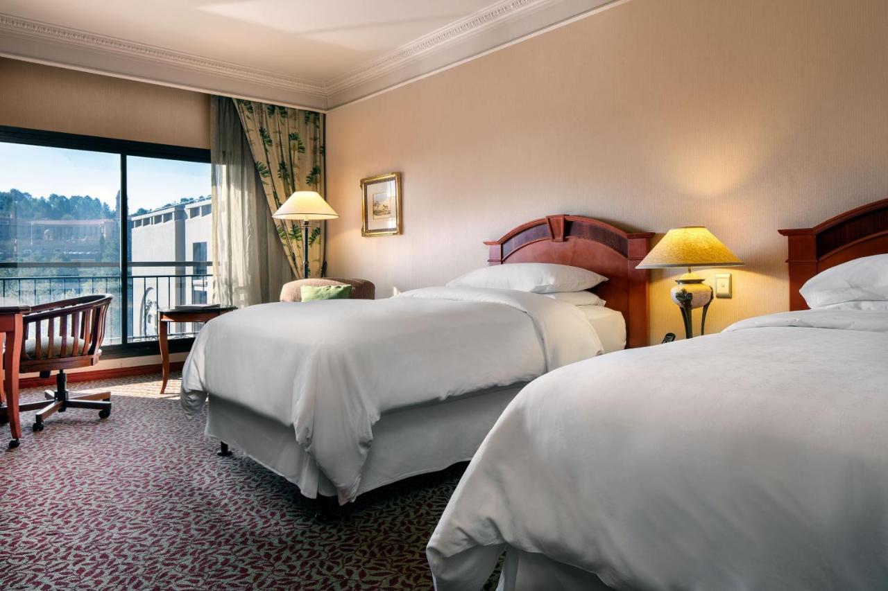 Twin City View Two Beds