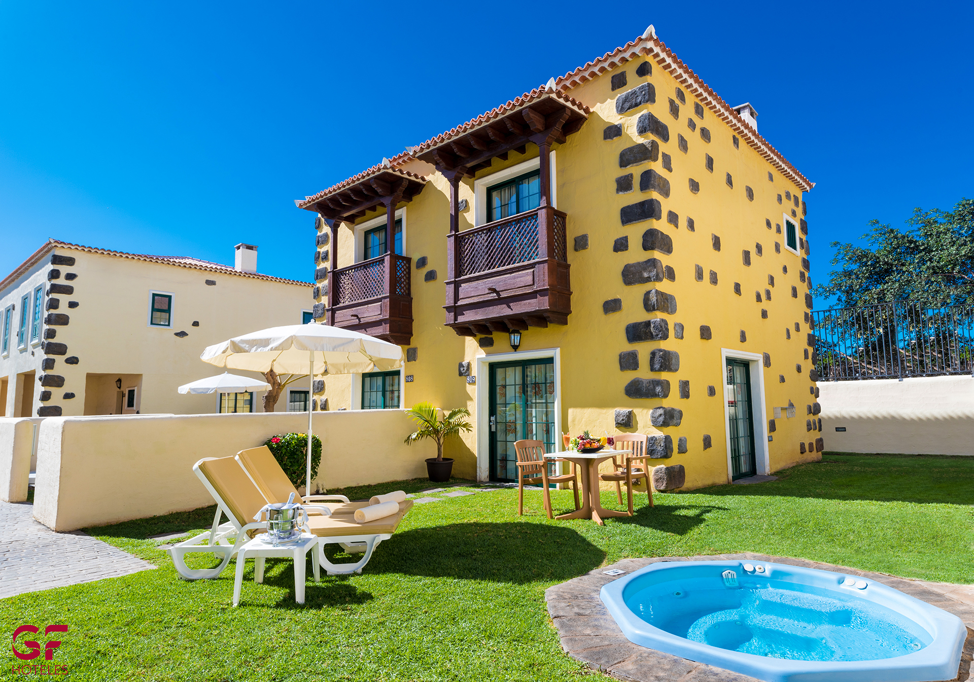 Villa Capacity 6 Two Bedrooms