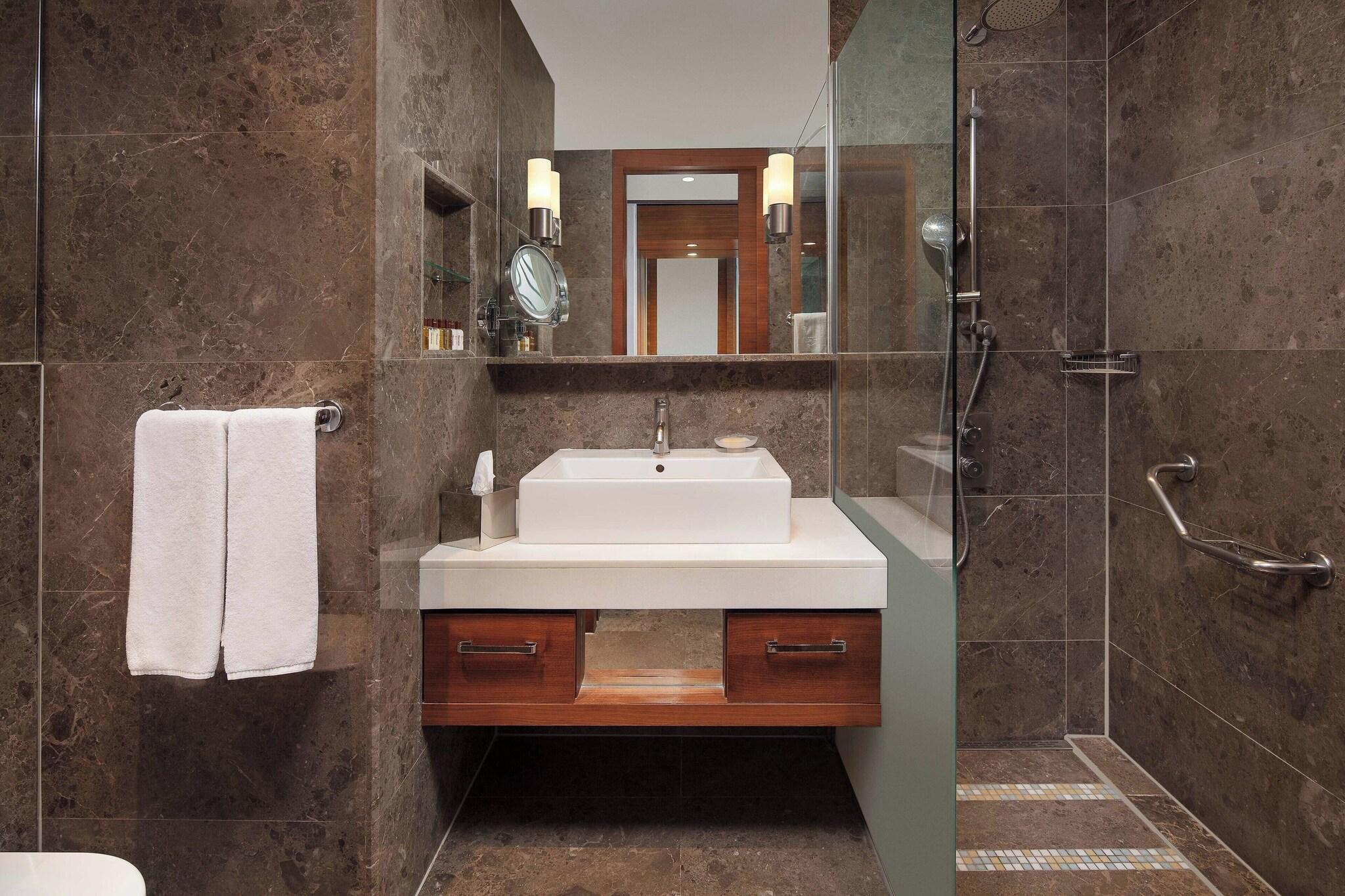 Twin Deluxe Sea View