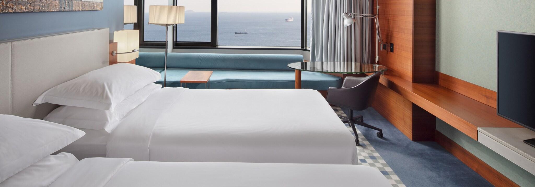 Twin Deluxe Sea View