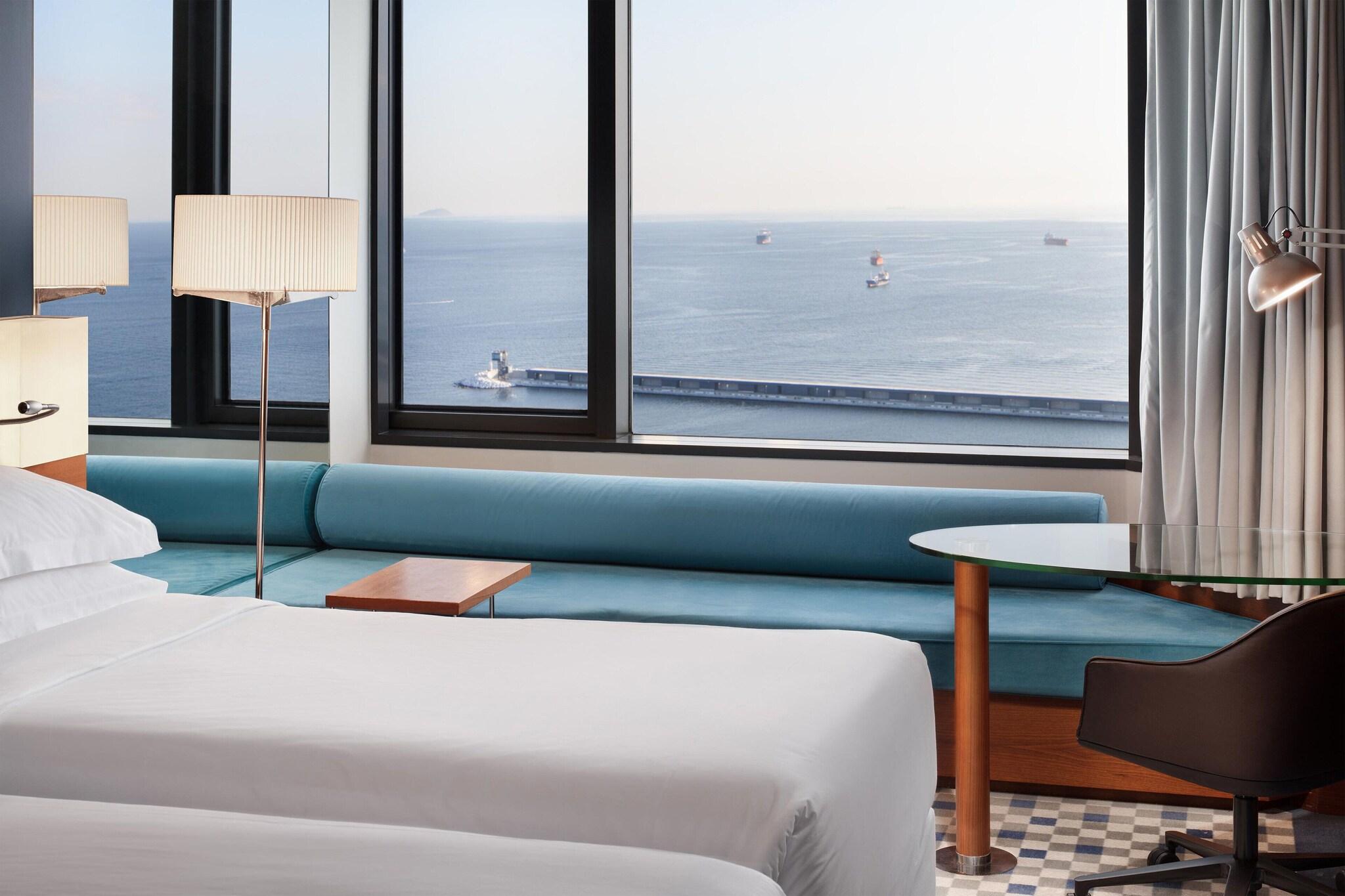 Twin Deluxe Sea View