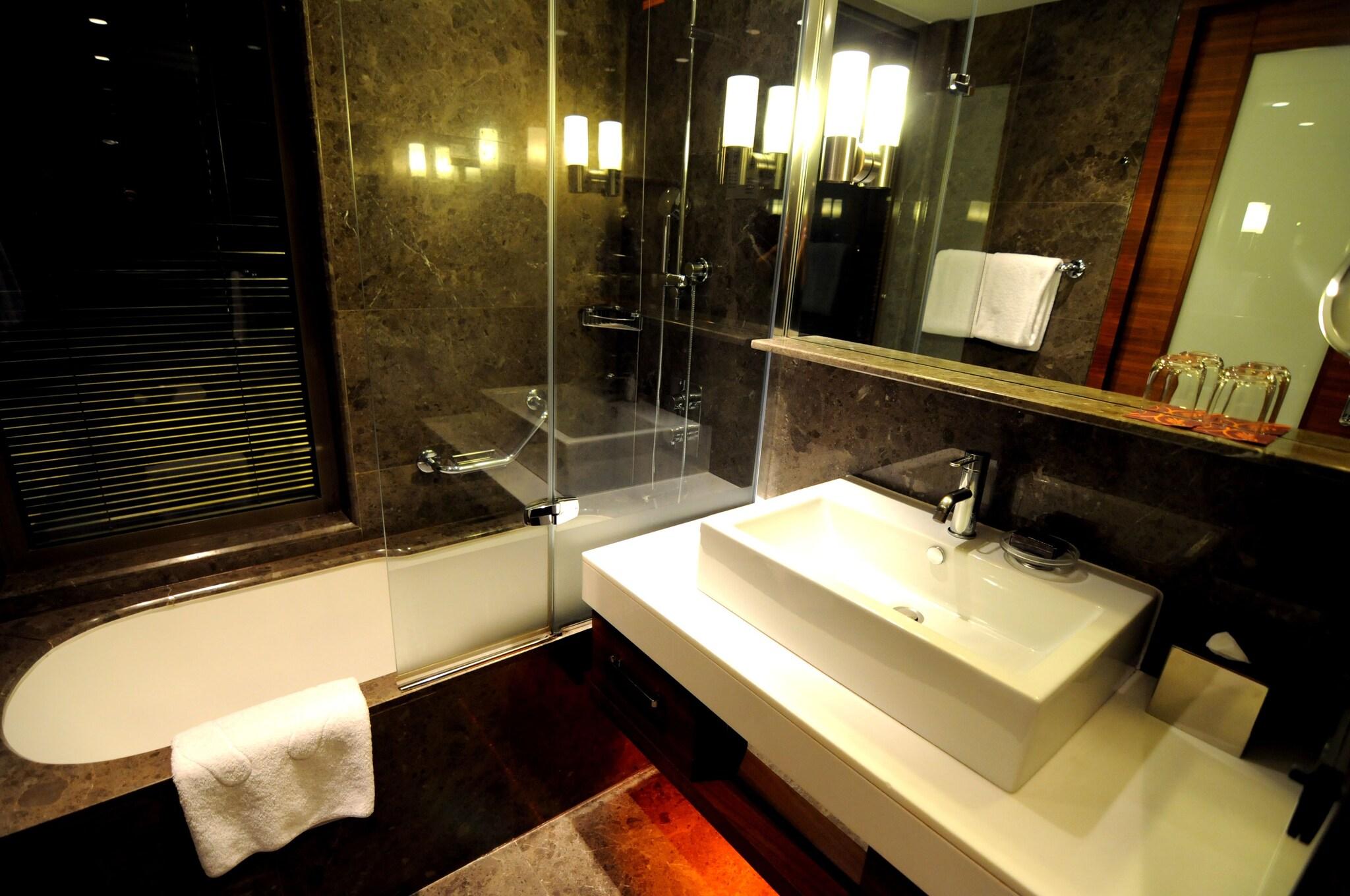 Twin Deluxe Sea View