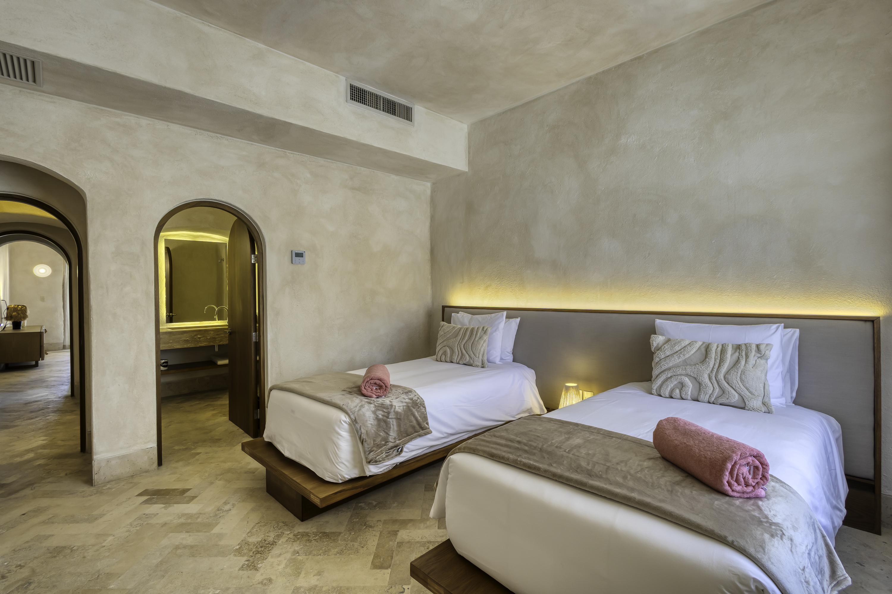 Quadruple Two Bedrooms