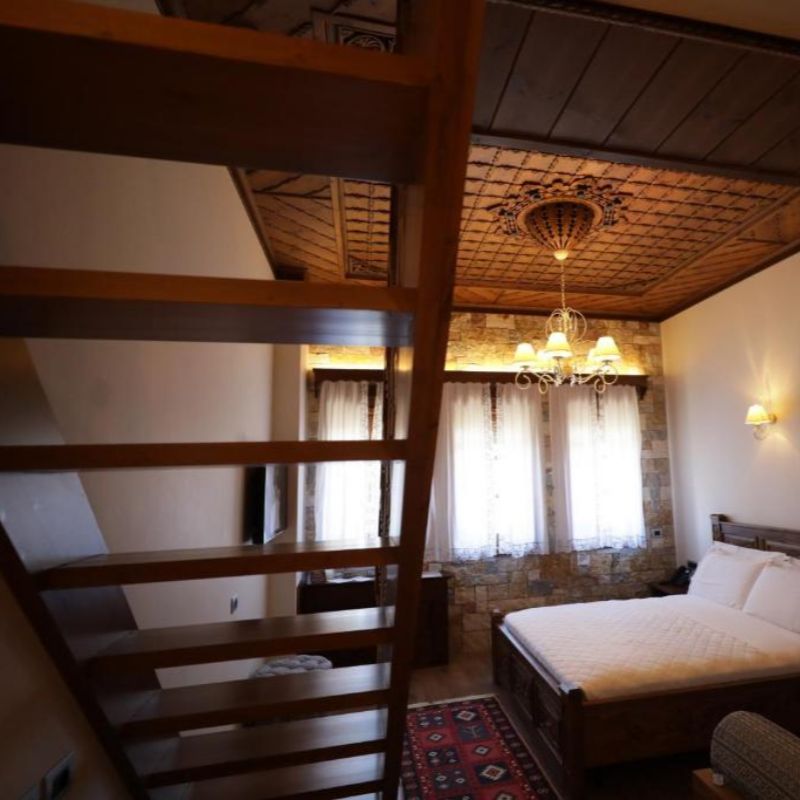 Quadruple Deluxe Two Beds