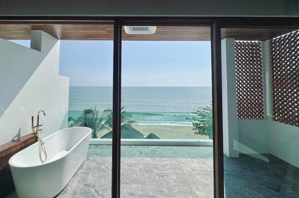 Double Deluxe Ocean View