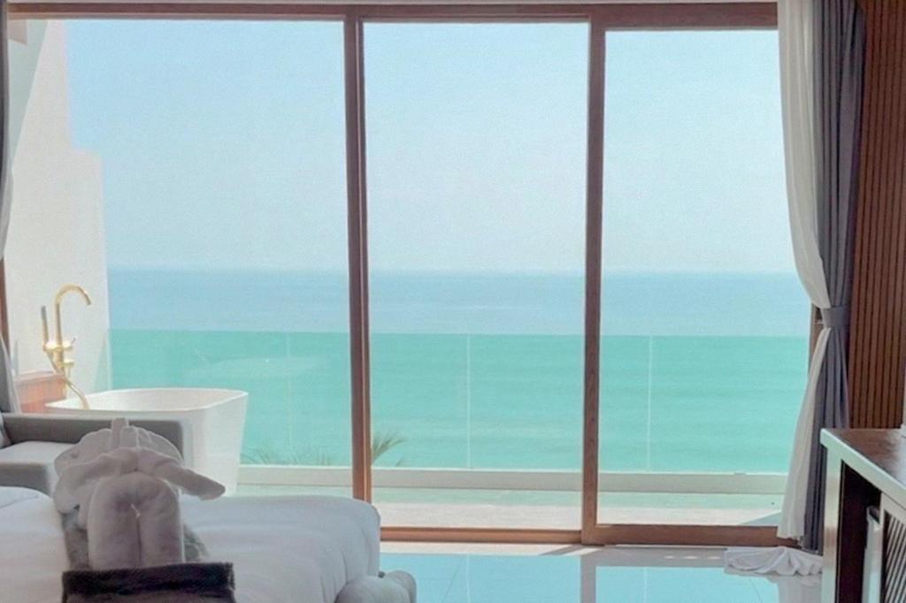 Double Deluxe Ocean View