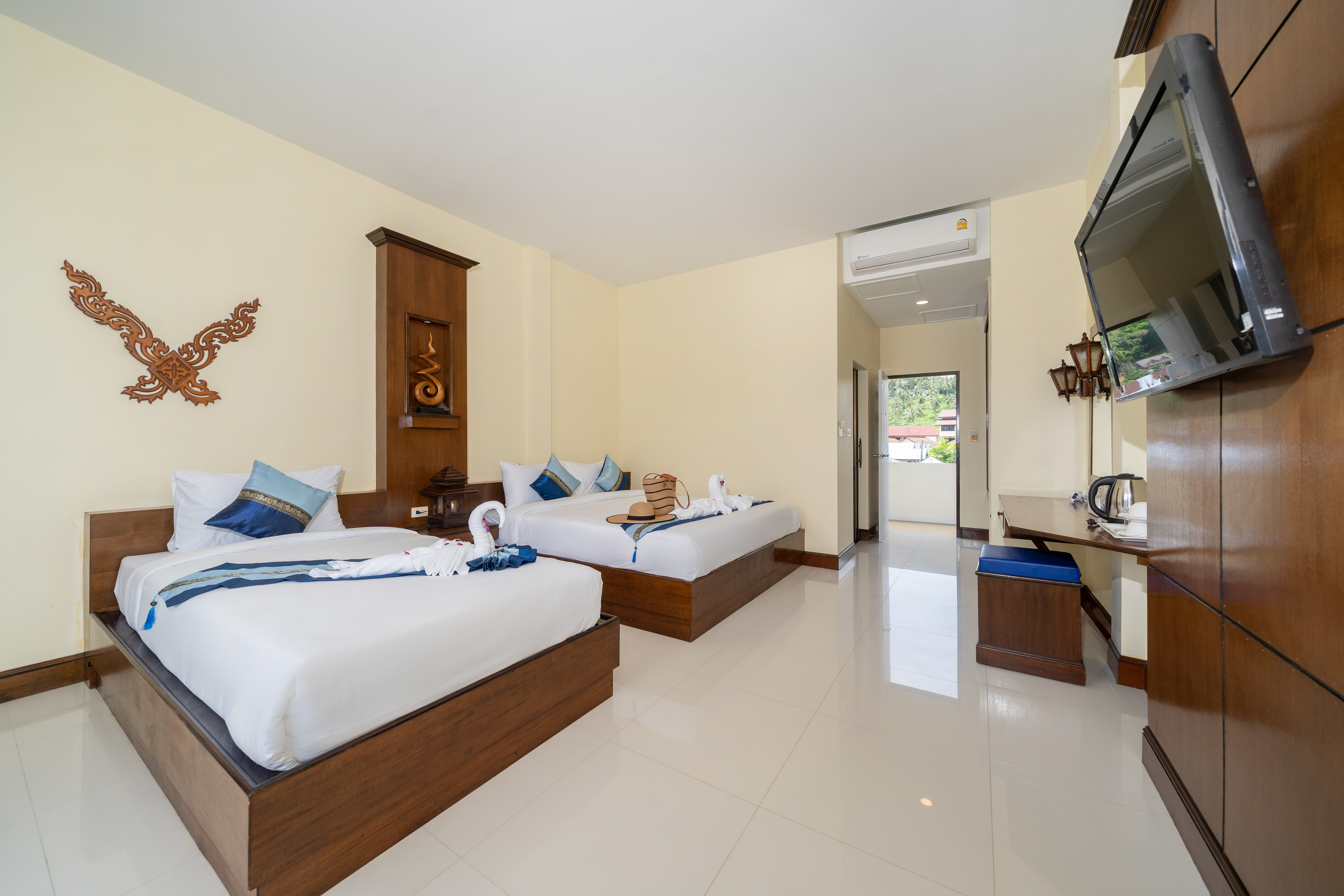 Family Room Deluxe Two Beds