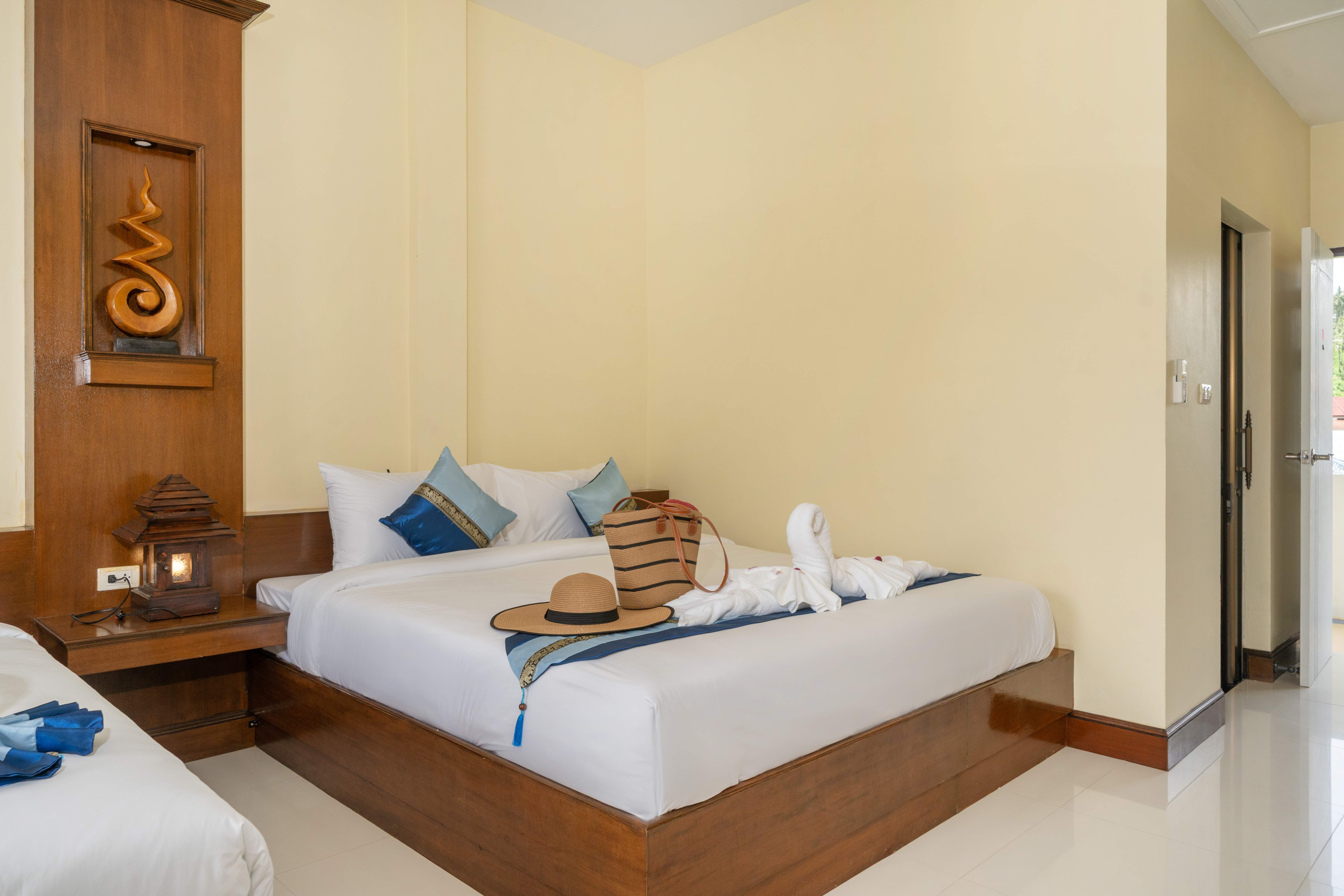 Family Room Deluxe Two Beds