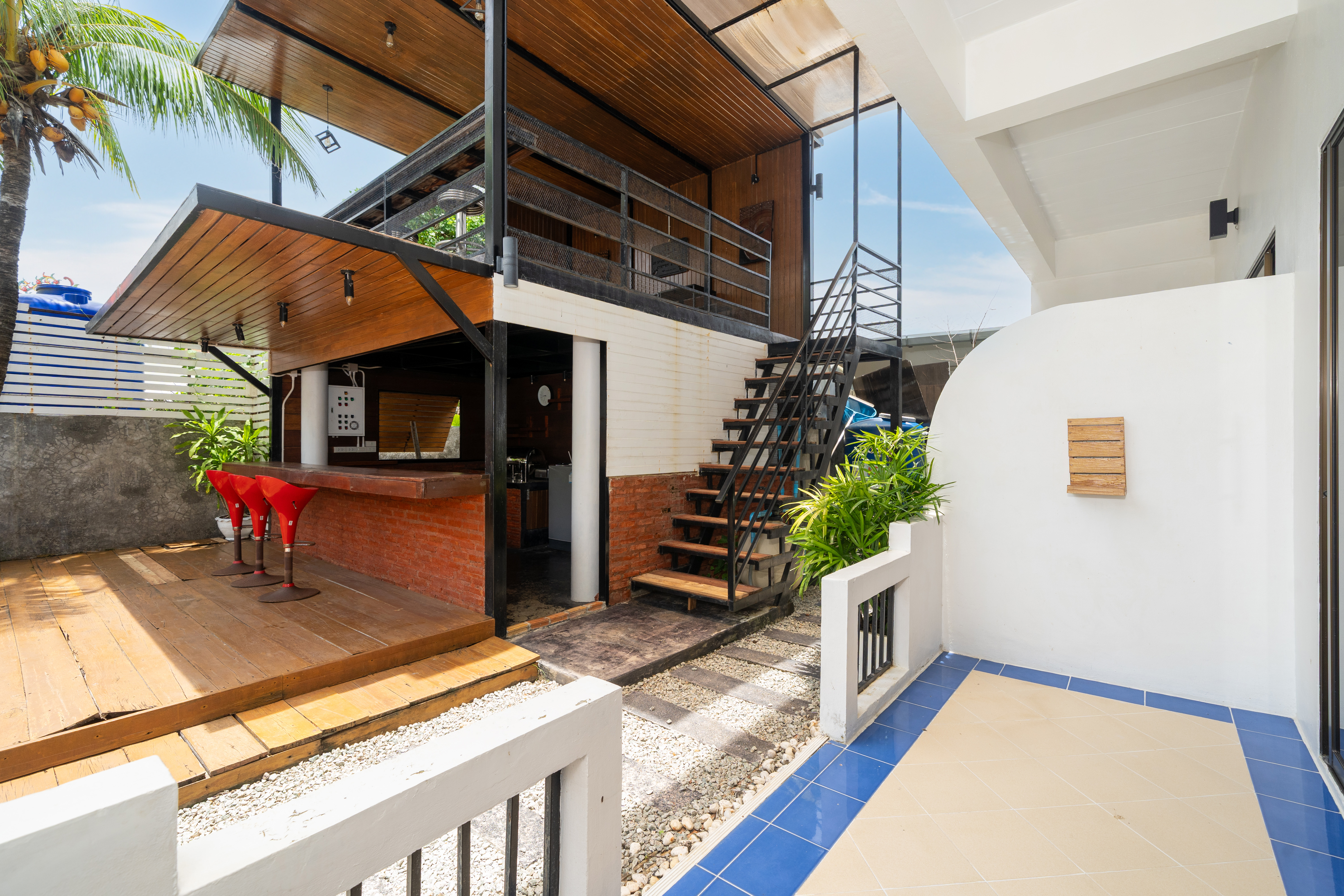 Twin Deluxe Two Bedroom