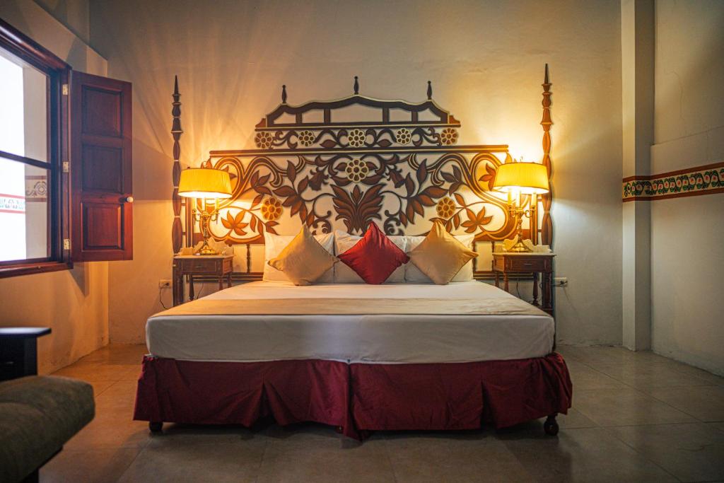 Room Deluxe King Bed