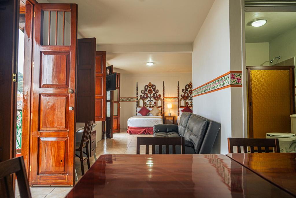 Junior Suite Deluxe with Balcony