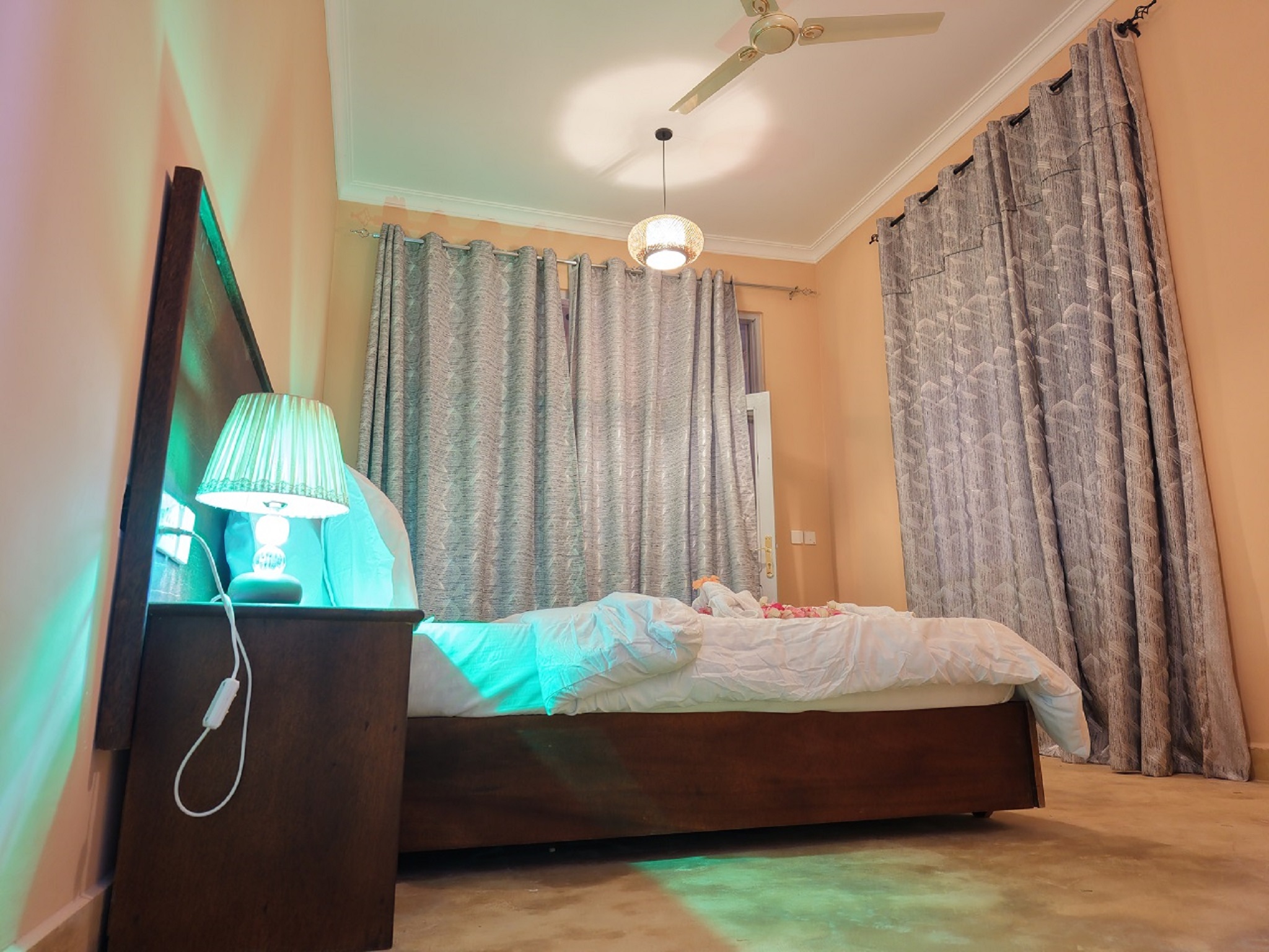 Double or Twin Deluxe