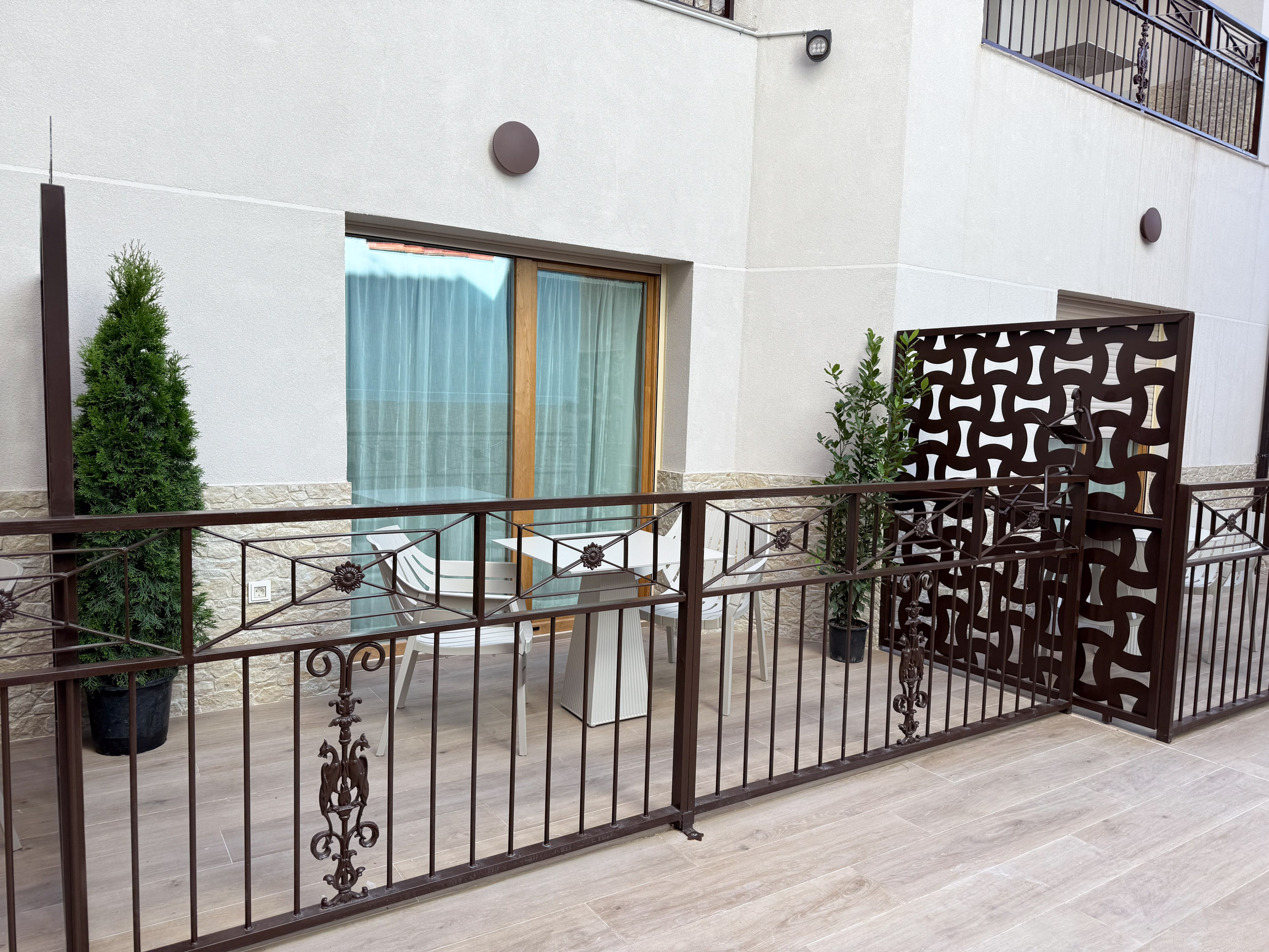 Suite Deluxe with Balcony