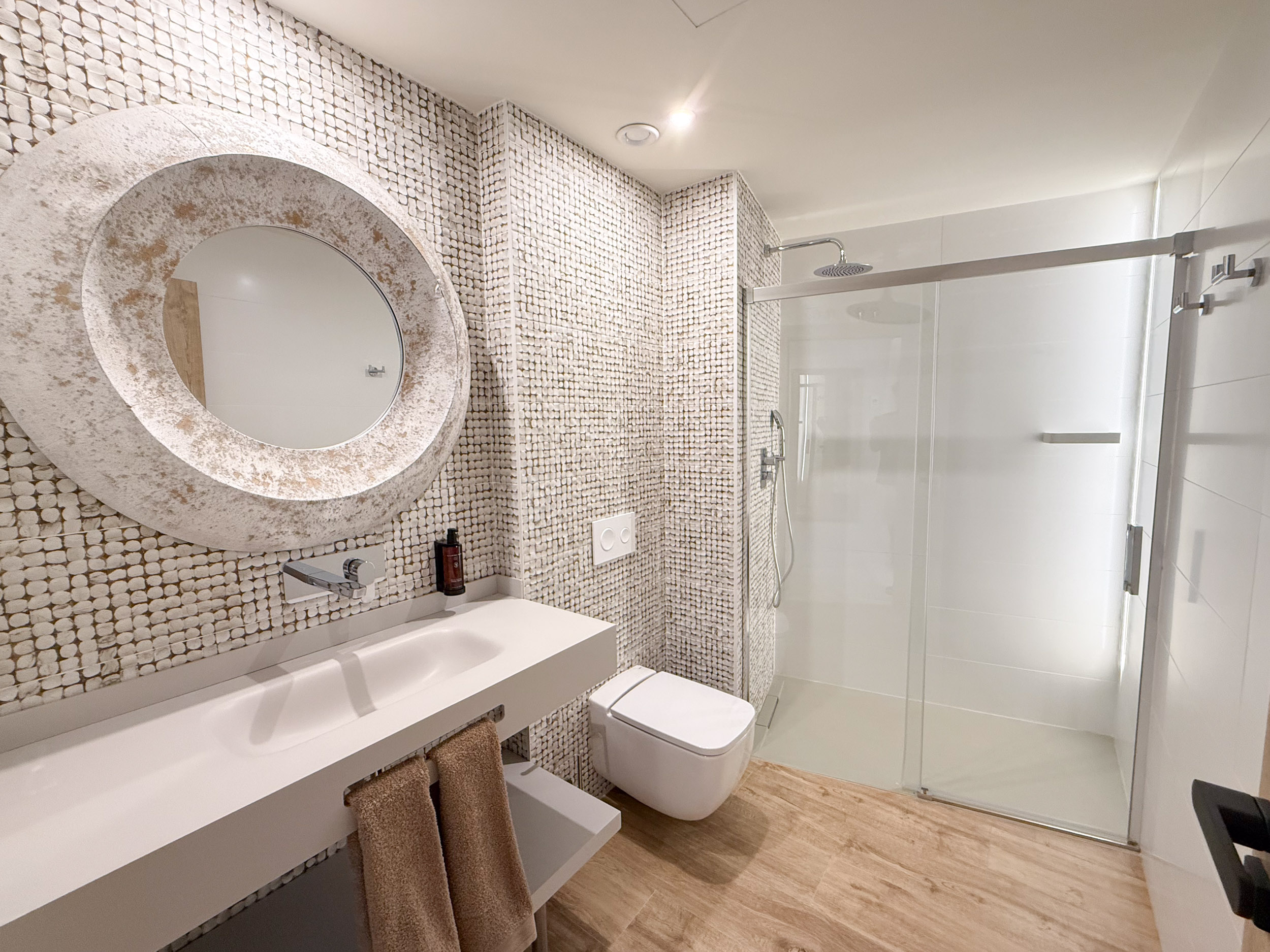 Suite Deluxe with Balcony