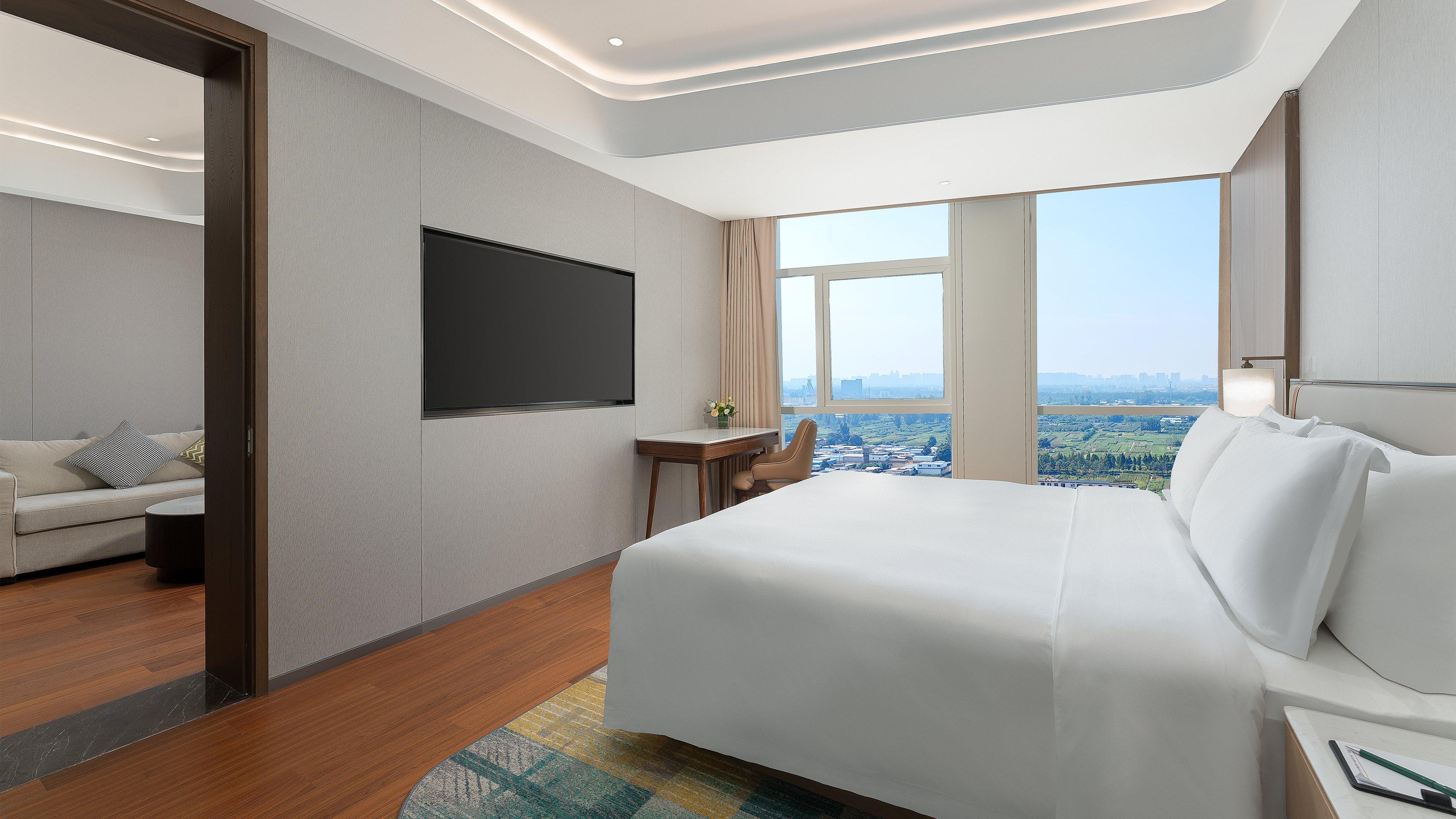Suite King Size Bed