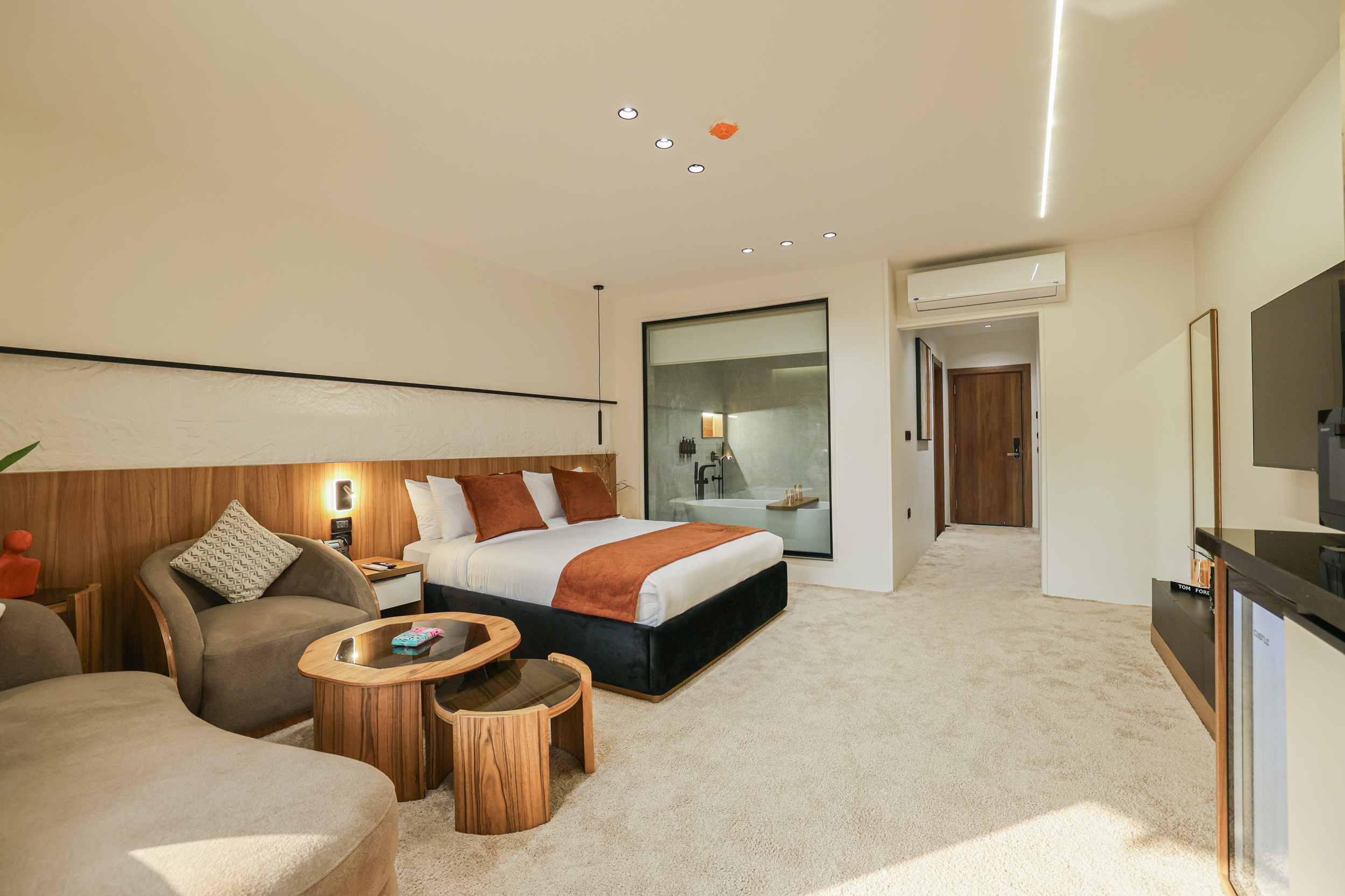 Suite City View King Bed