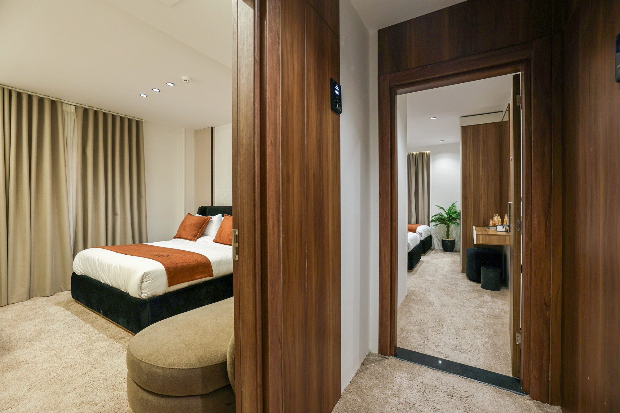 Family Room Connecting Room