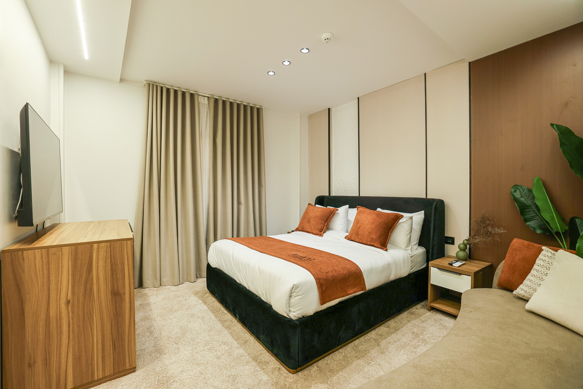 Family Room Connecting Room