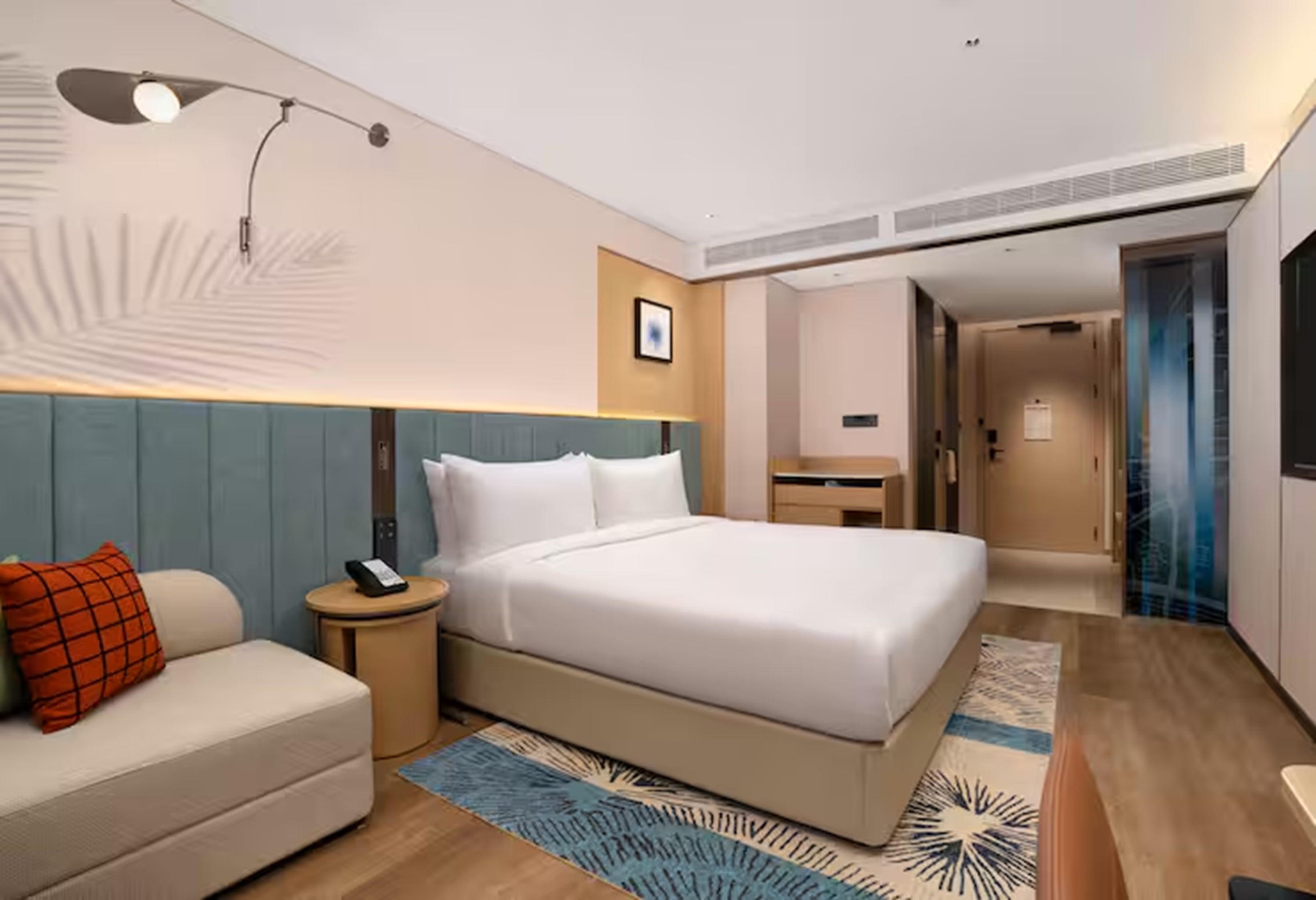 Double Guest Room King Bed