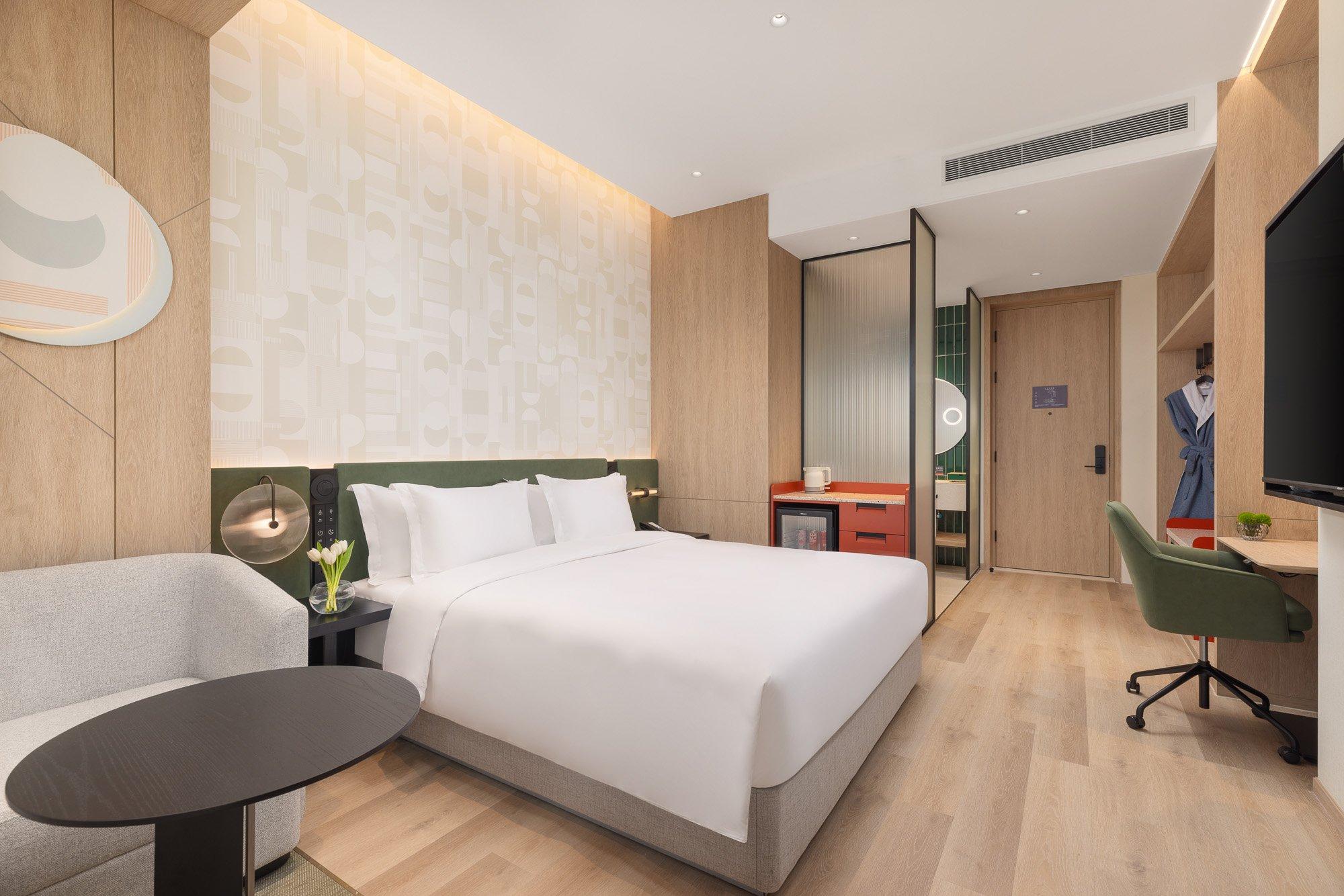 Double King Size Bed