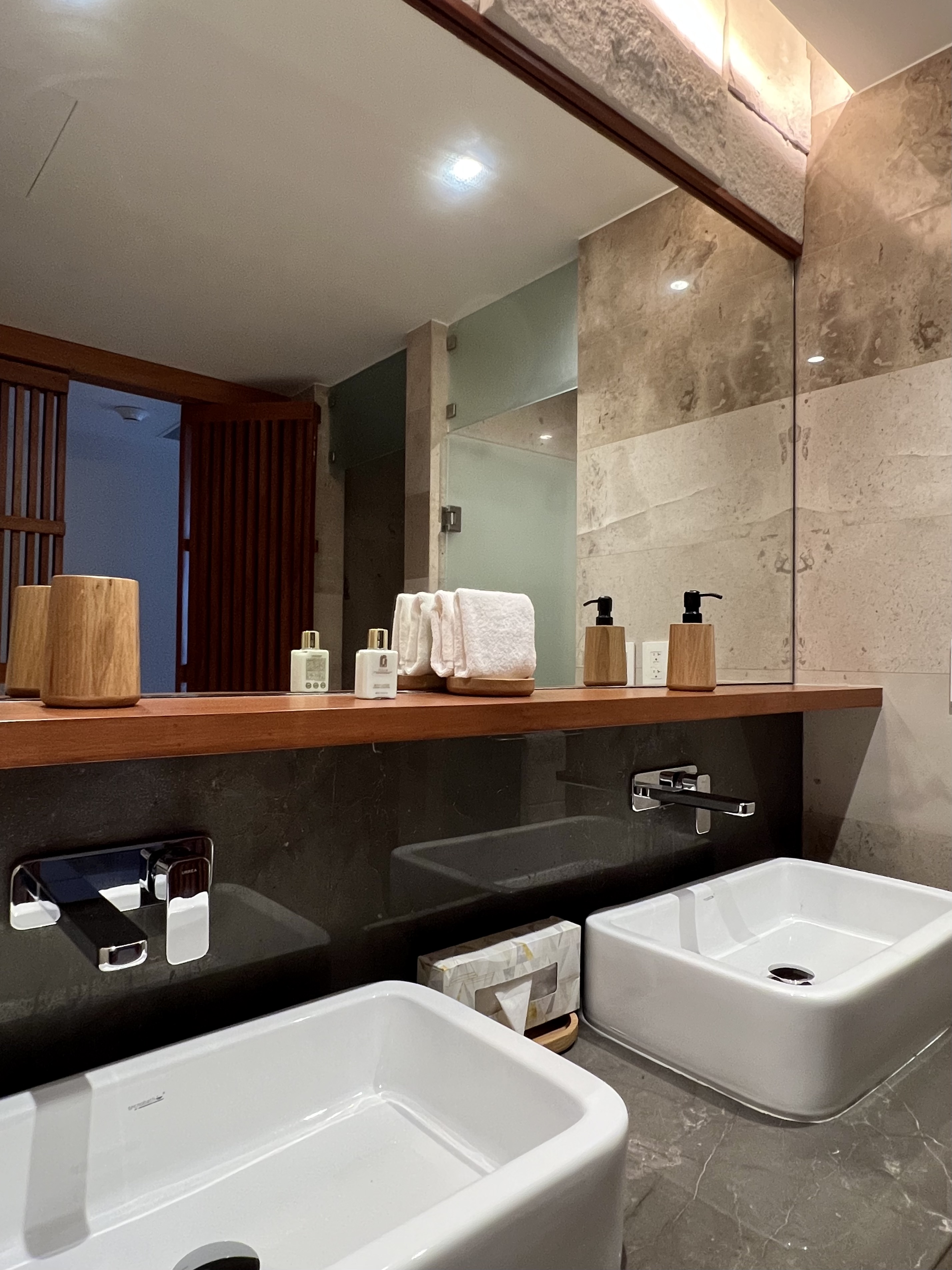 Junior Suite Superior King Bed