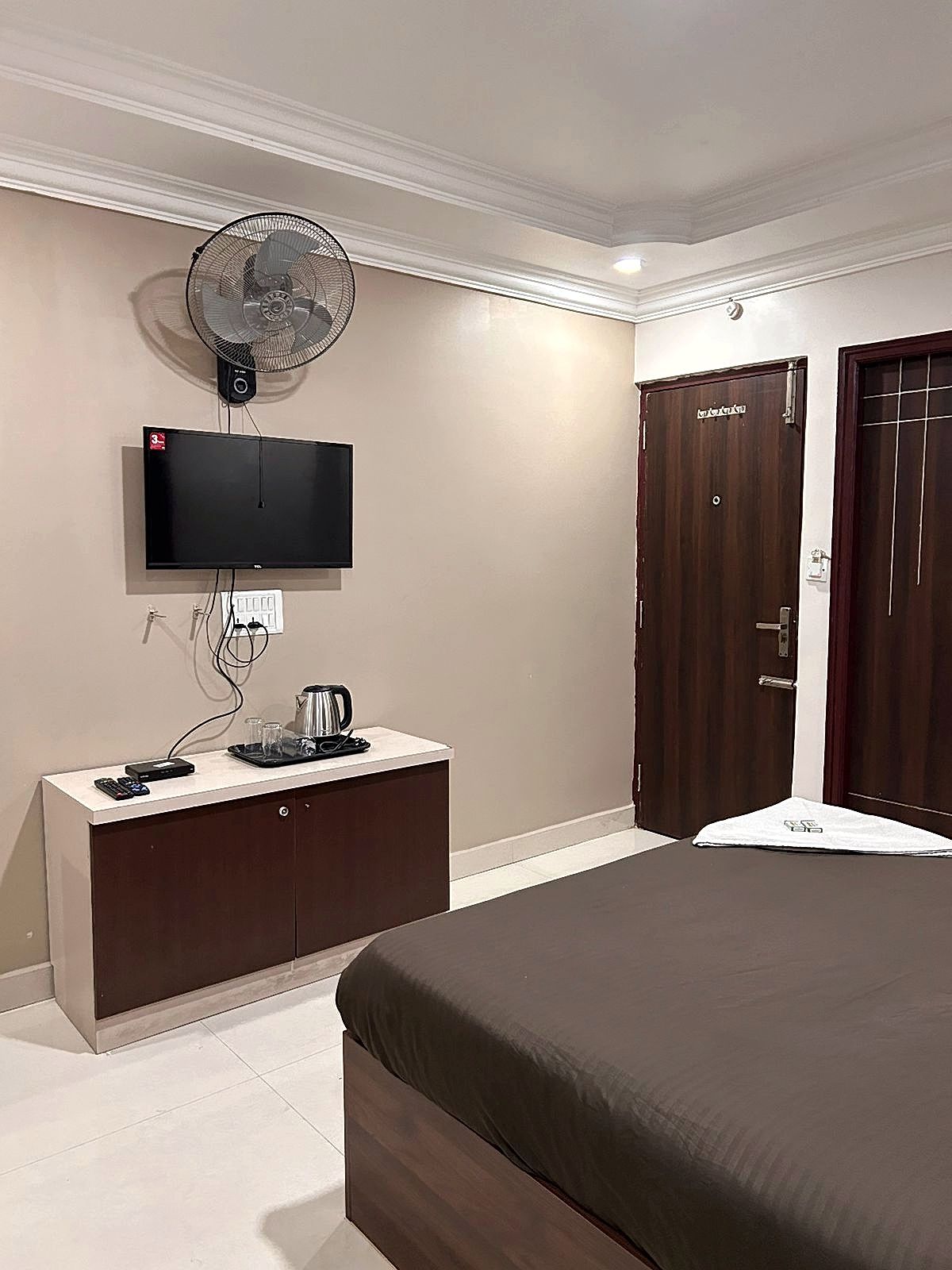 Double or Twin Deluxe Two Bedroom