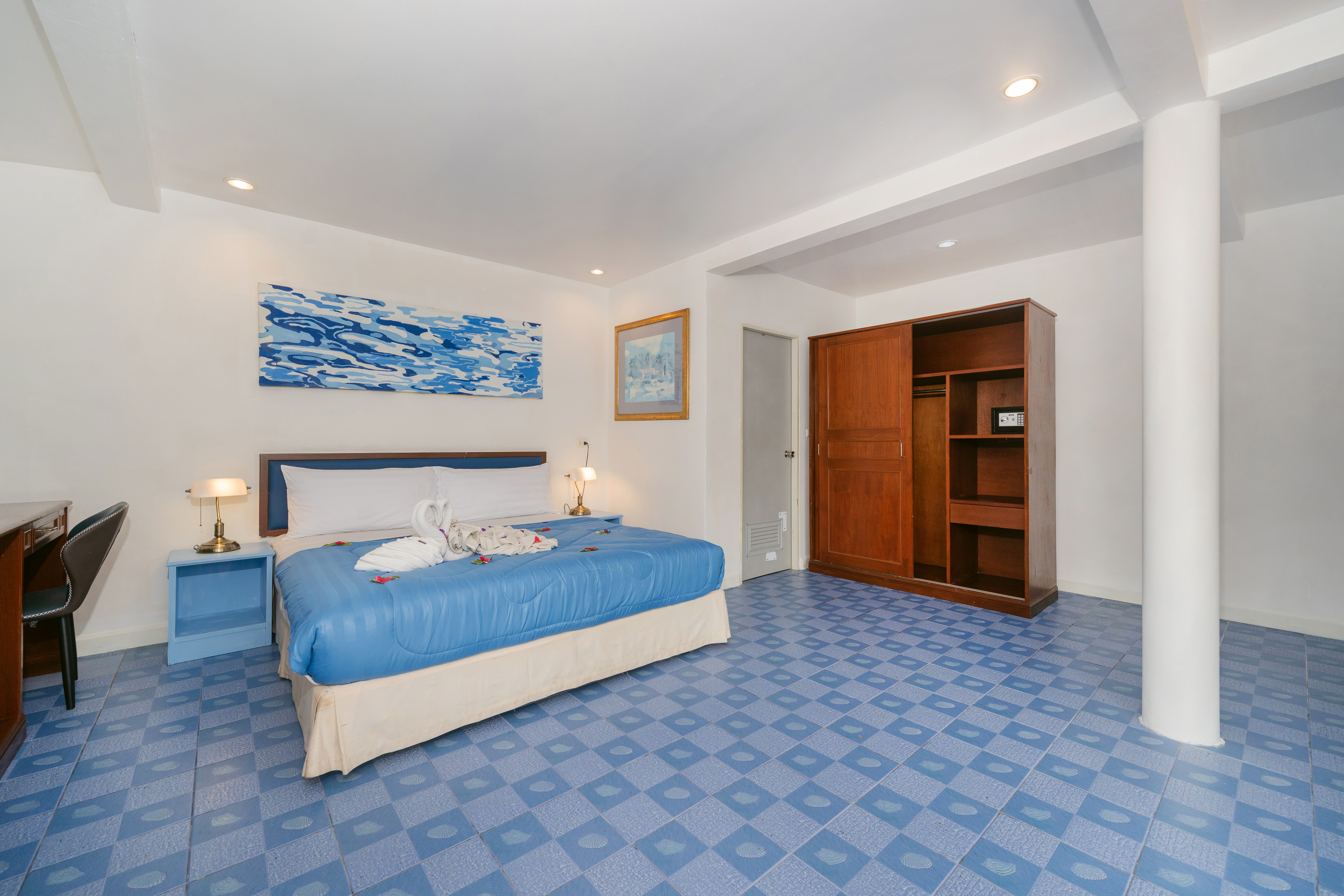 Double Superior Sea View