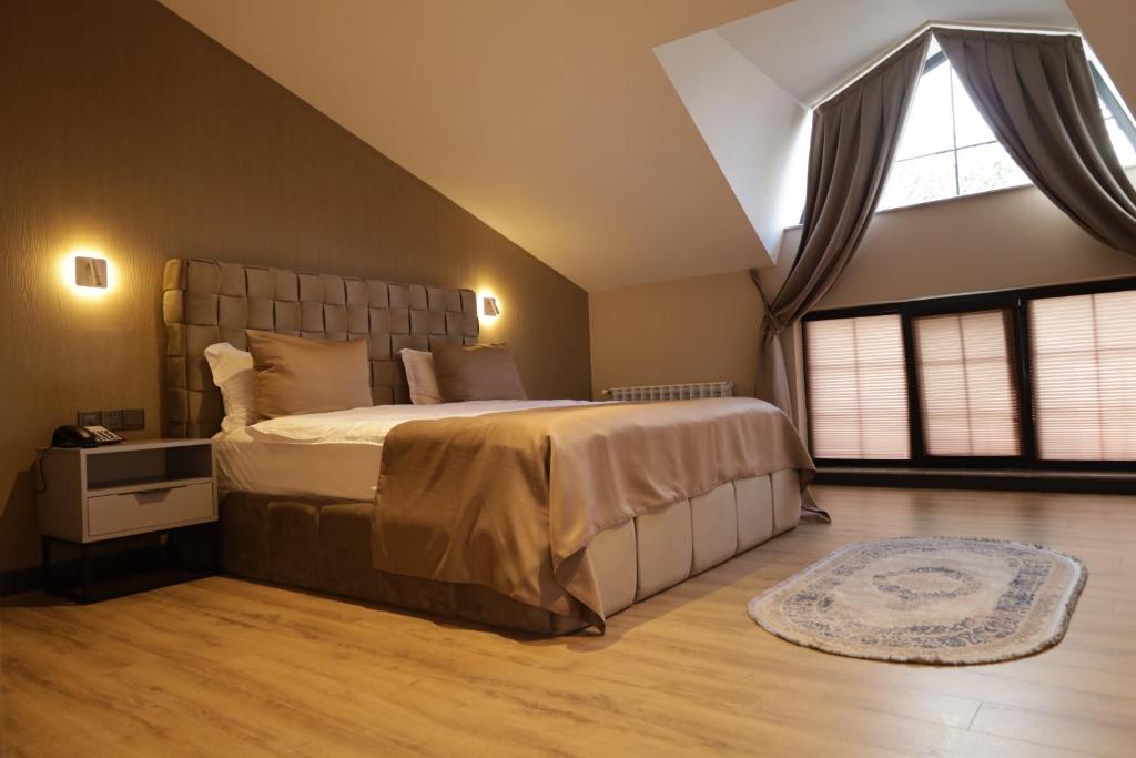 Double Deluxe Garden View