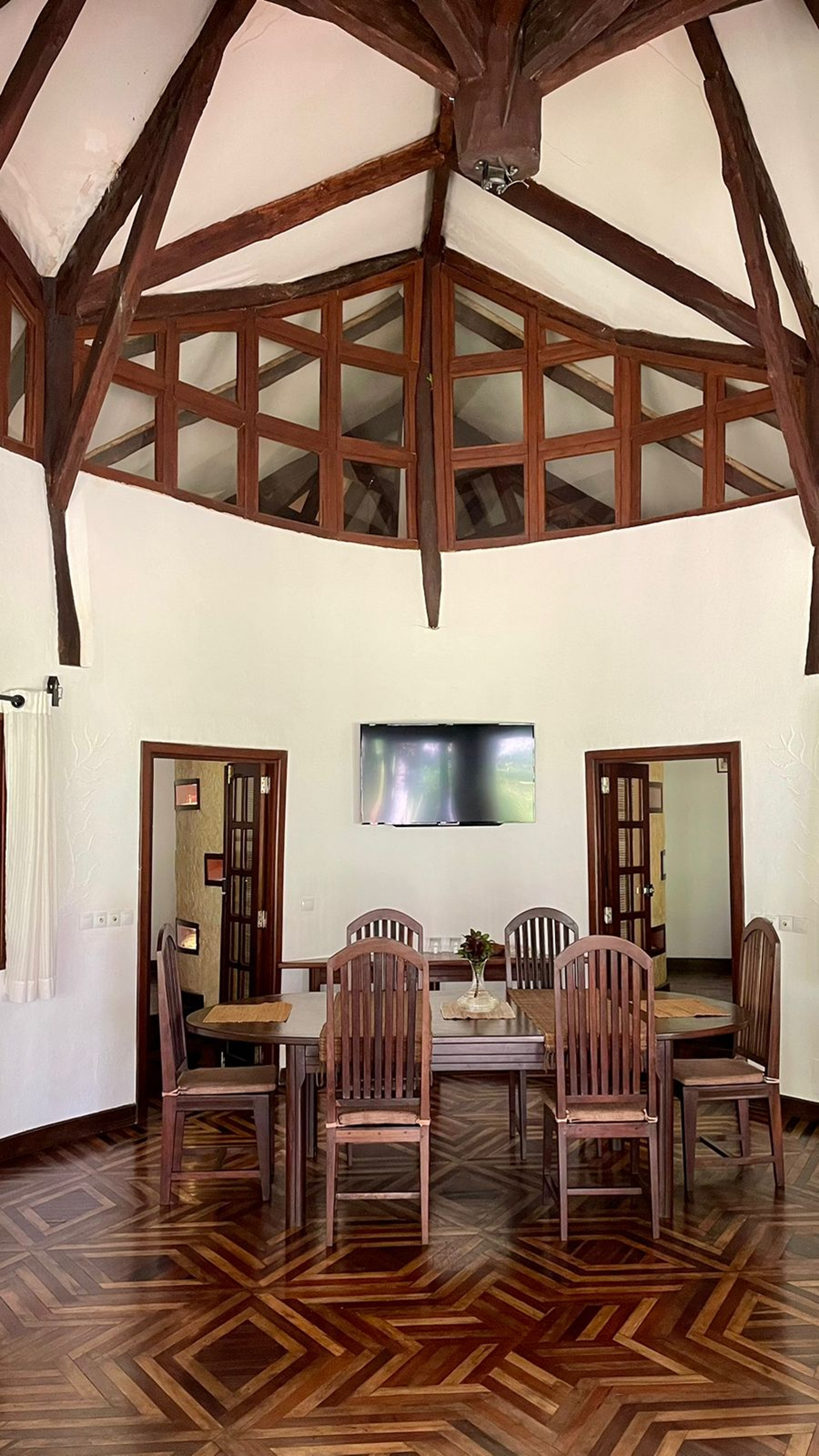 Family Room Capacity 4