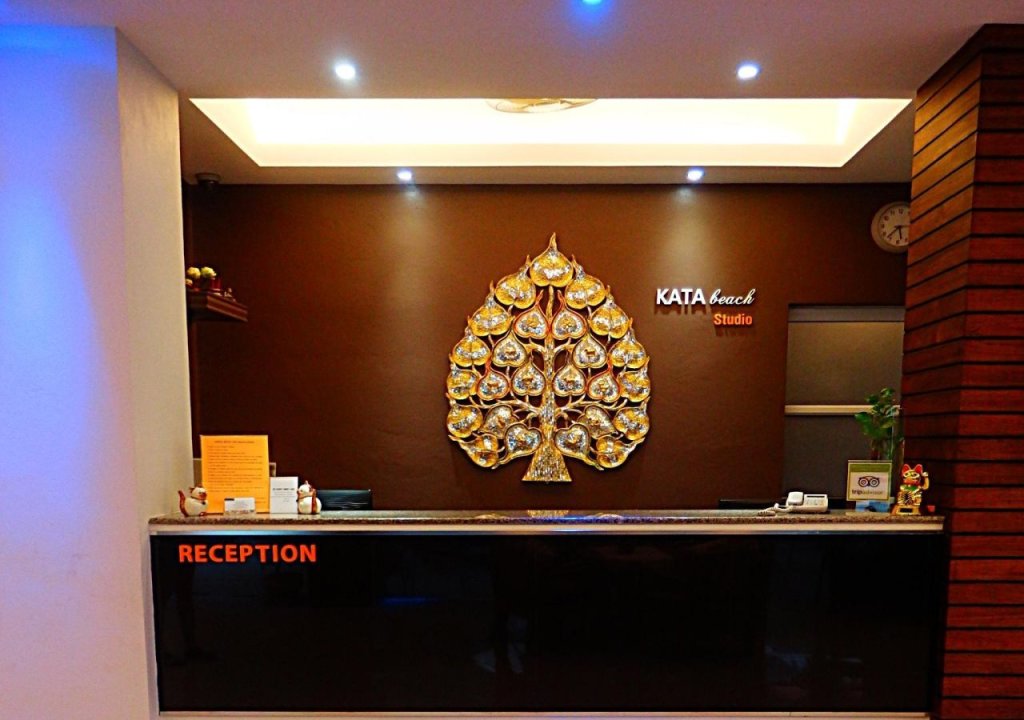 Double Single Economy