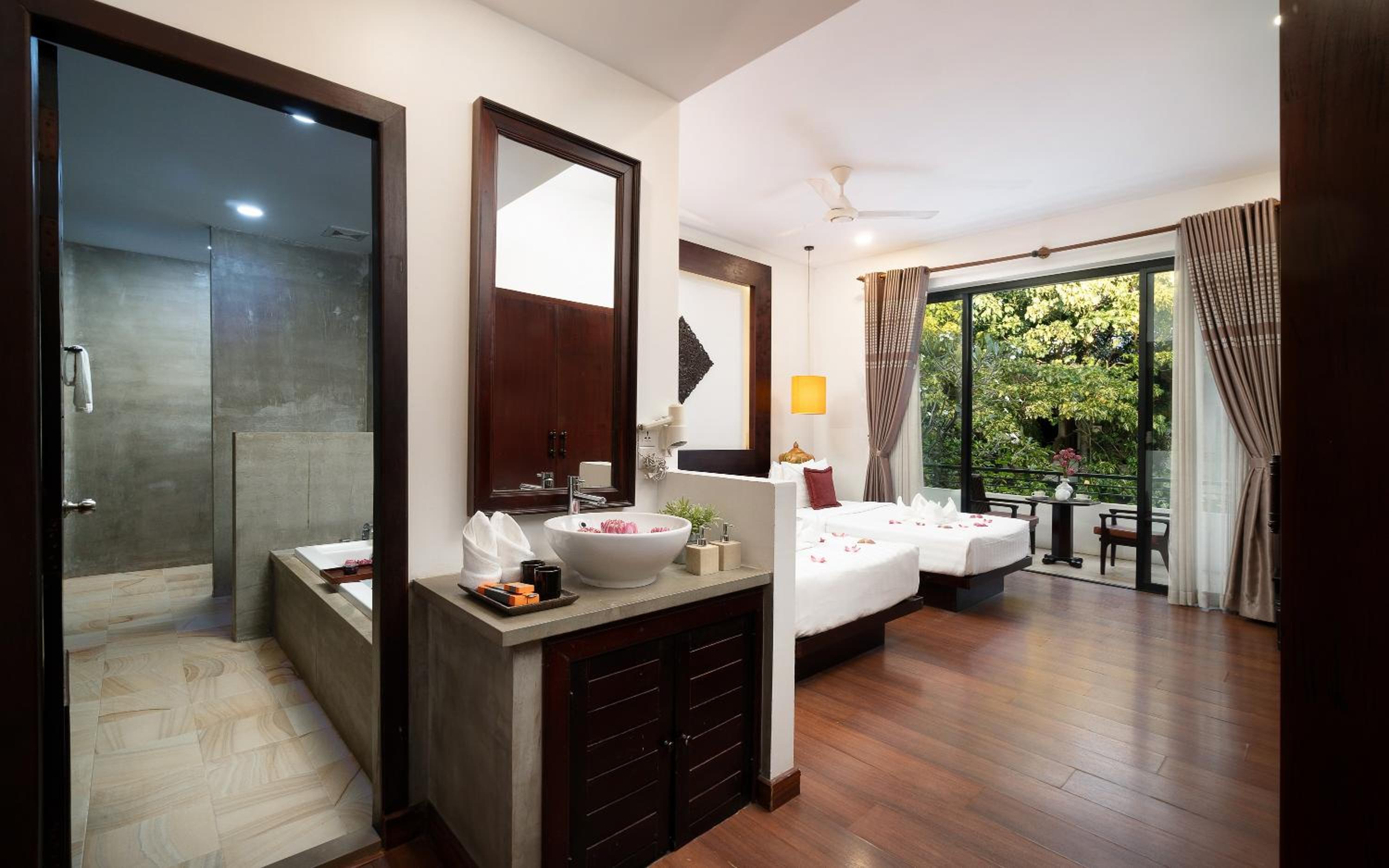 Family Room Capacity 4 Two Bedrooms