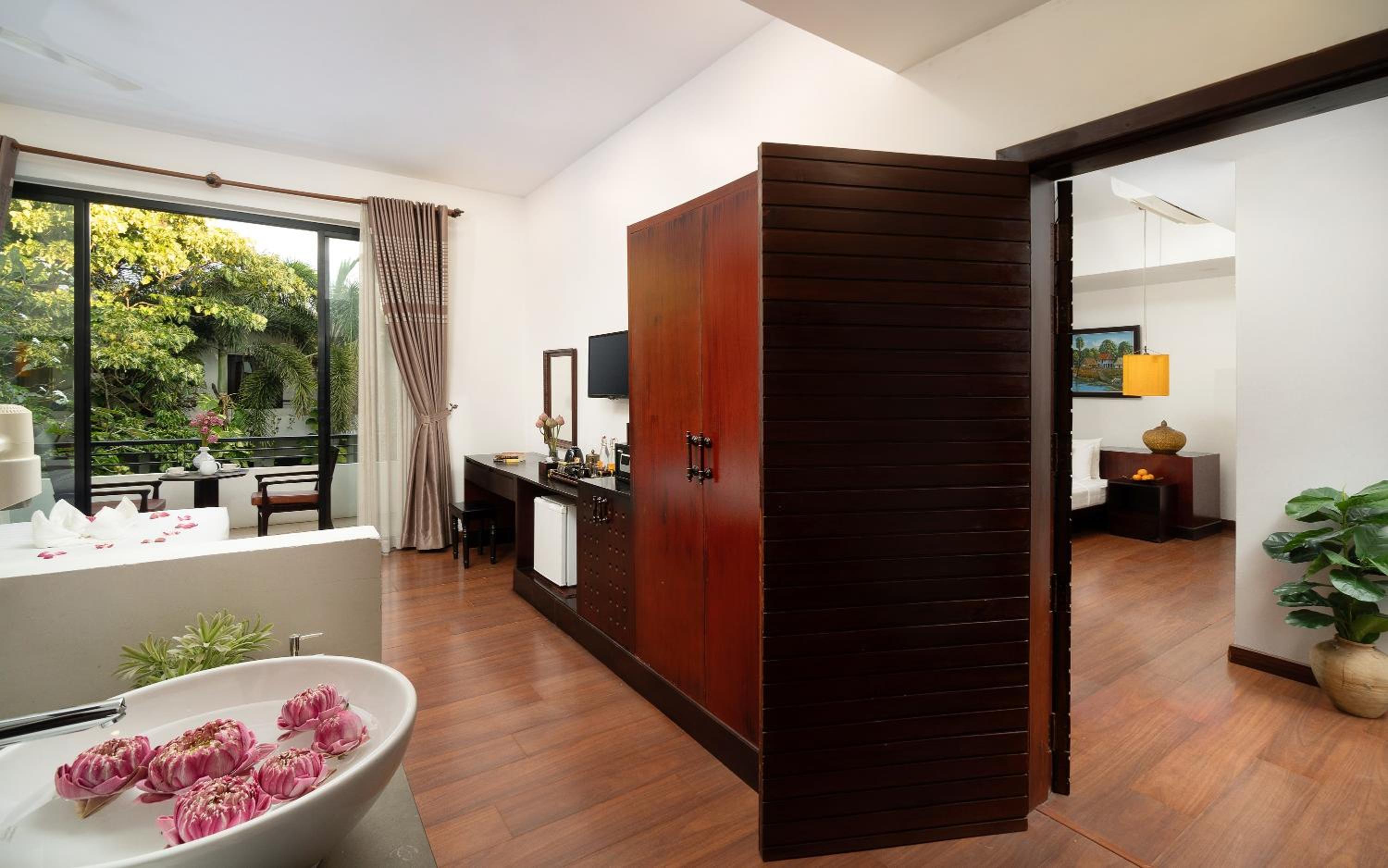Family Room Capacity 4 Two Bedrooms